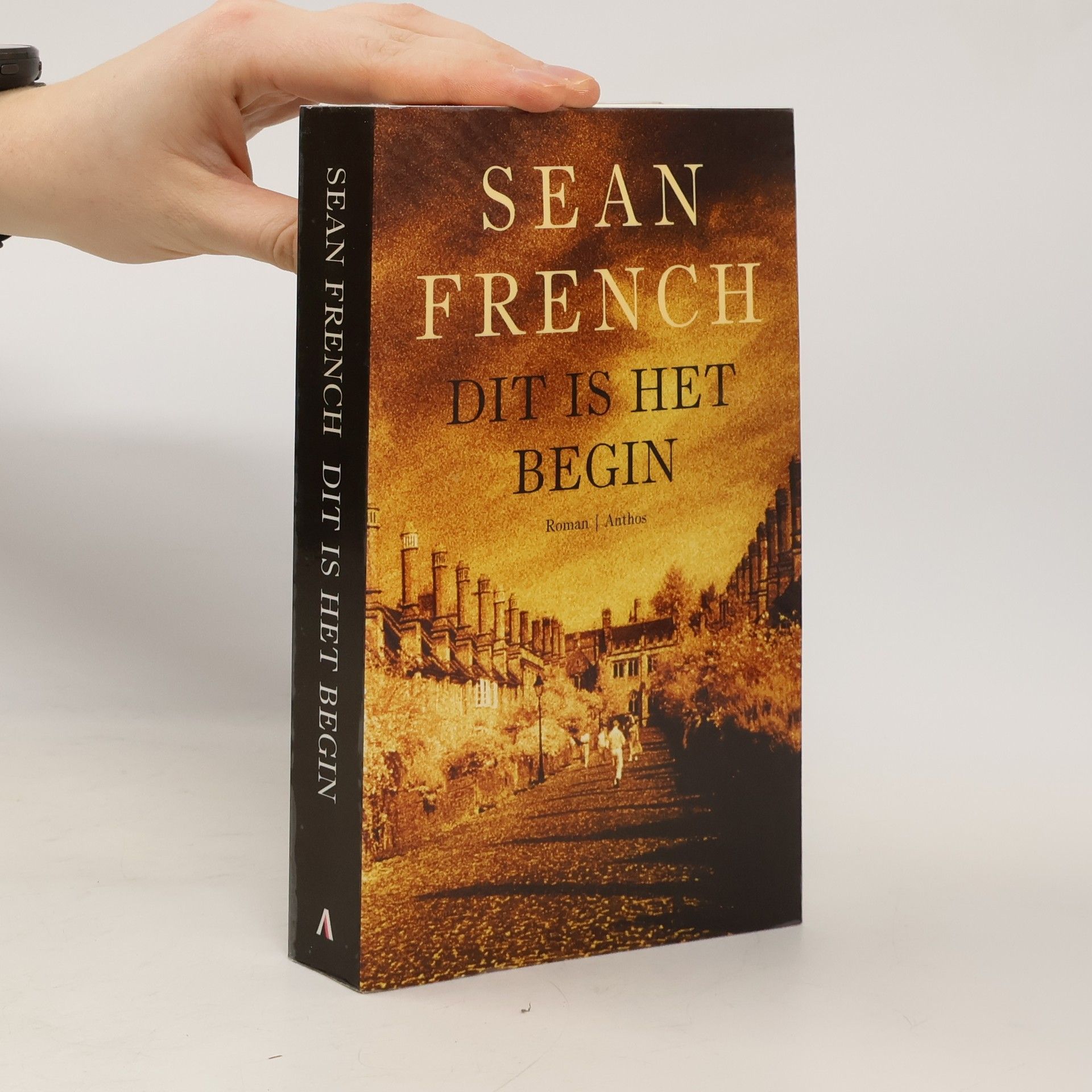 Sean French Dit is het begin