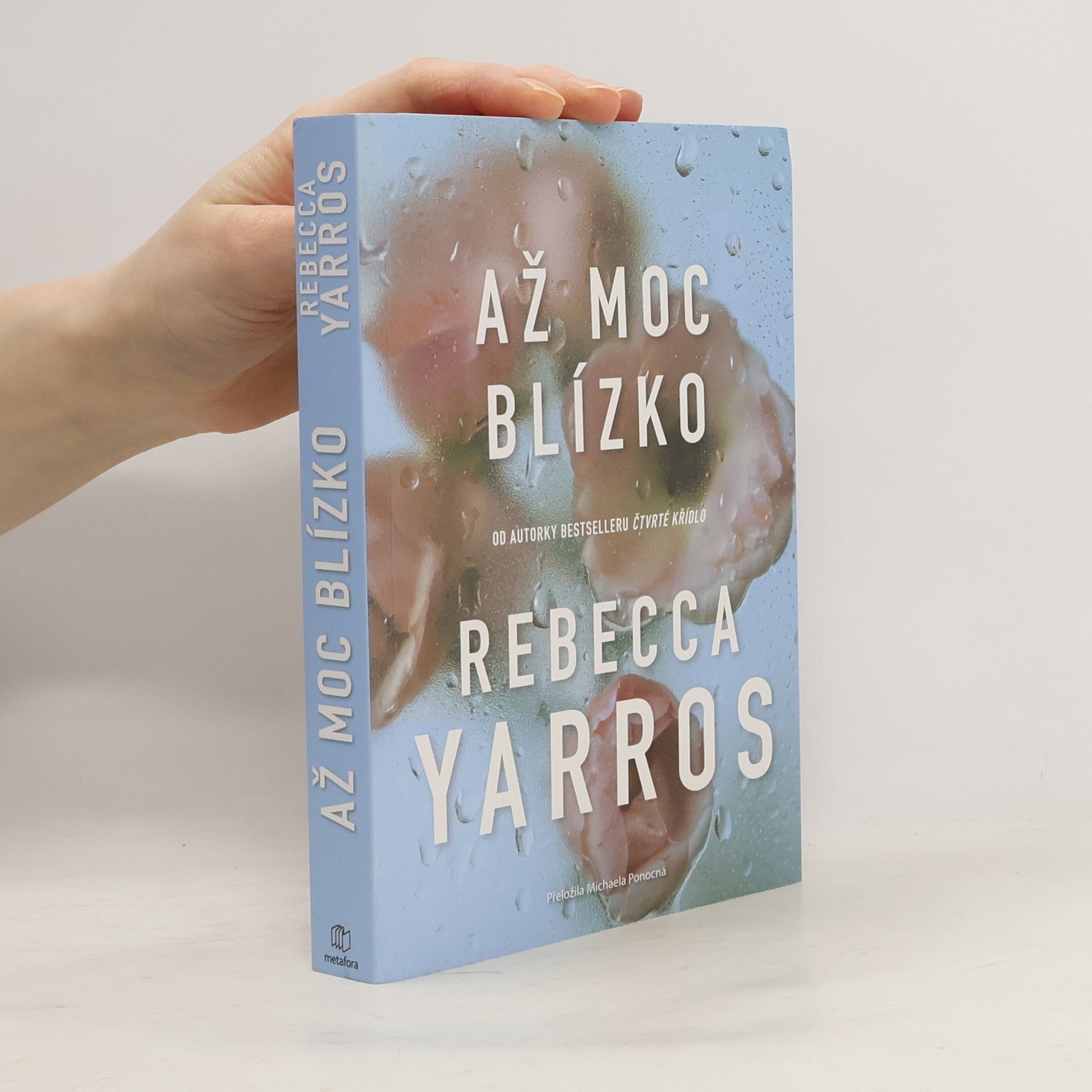 Rebecca Yarros Až moc blízko