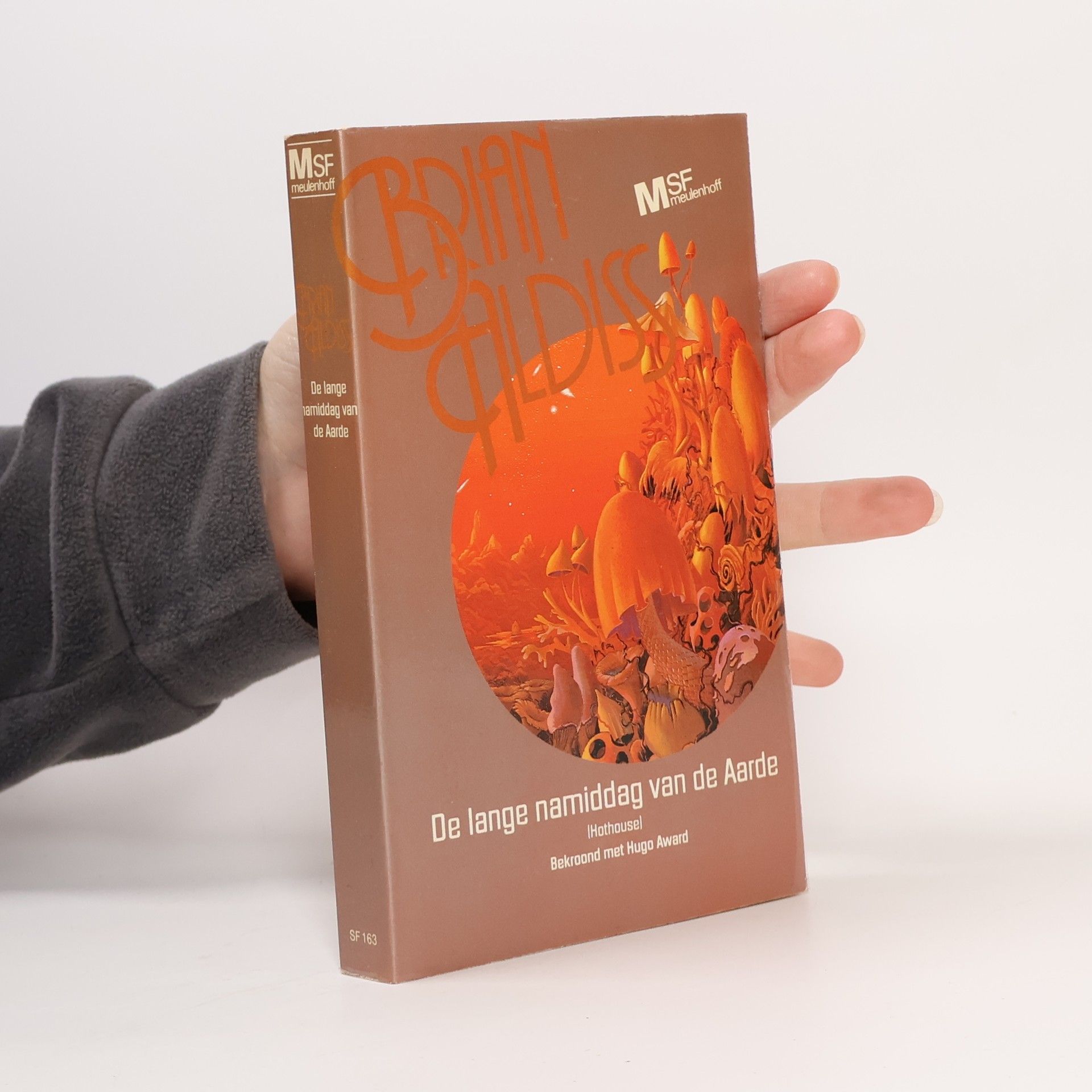 Brian Wilson Aldiss De lange namiddag van de Aarde