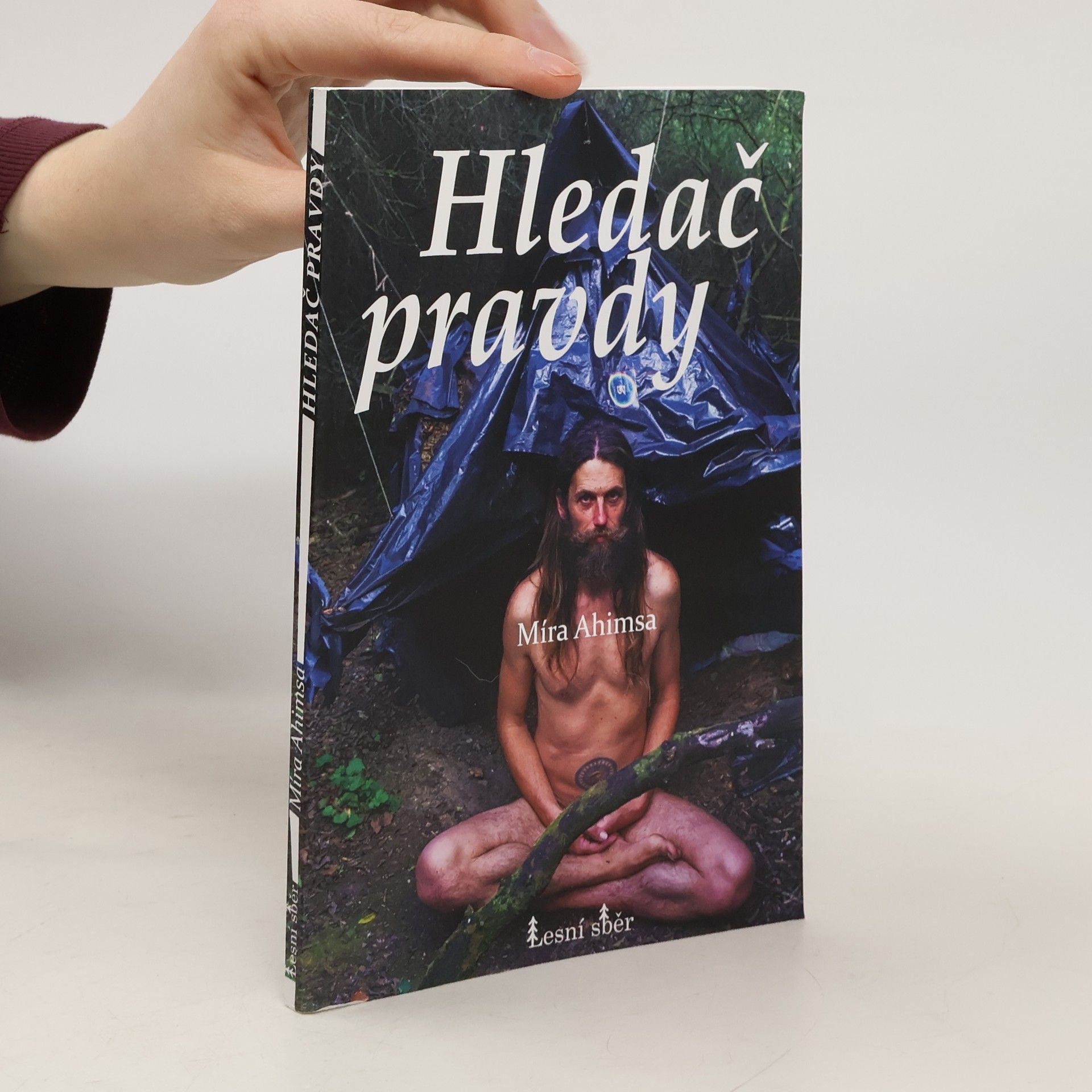 Míra Ahimsa Hledač pravdy