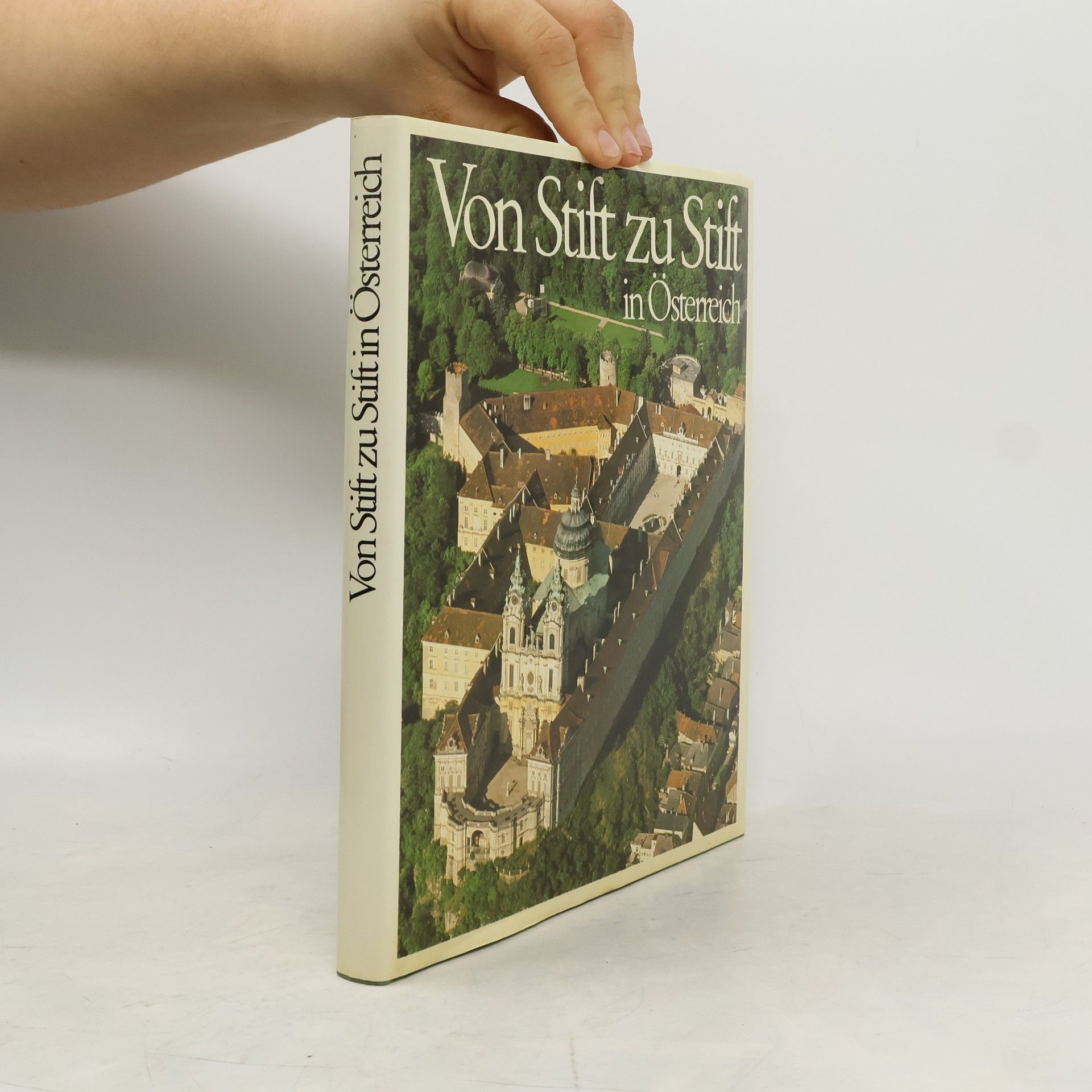 Gerhard Stenzel Von Stift zu Stift in Österreich