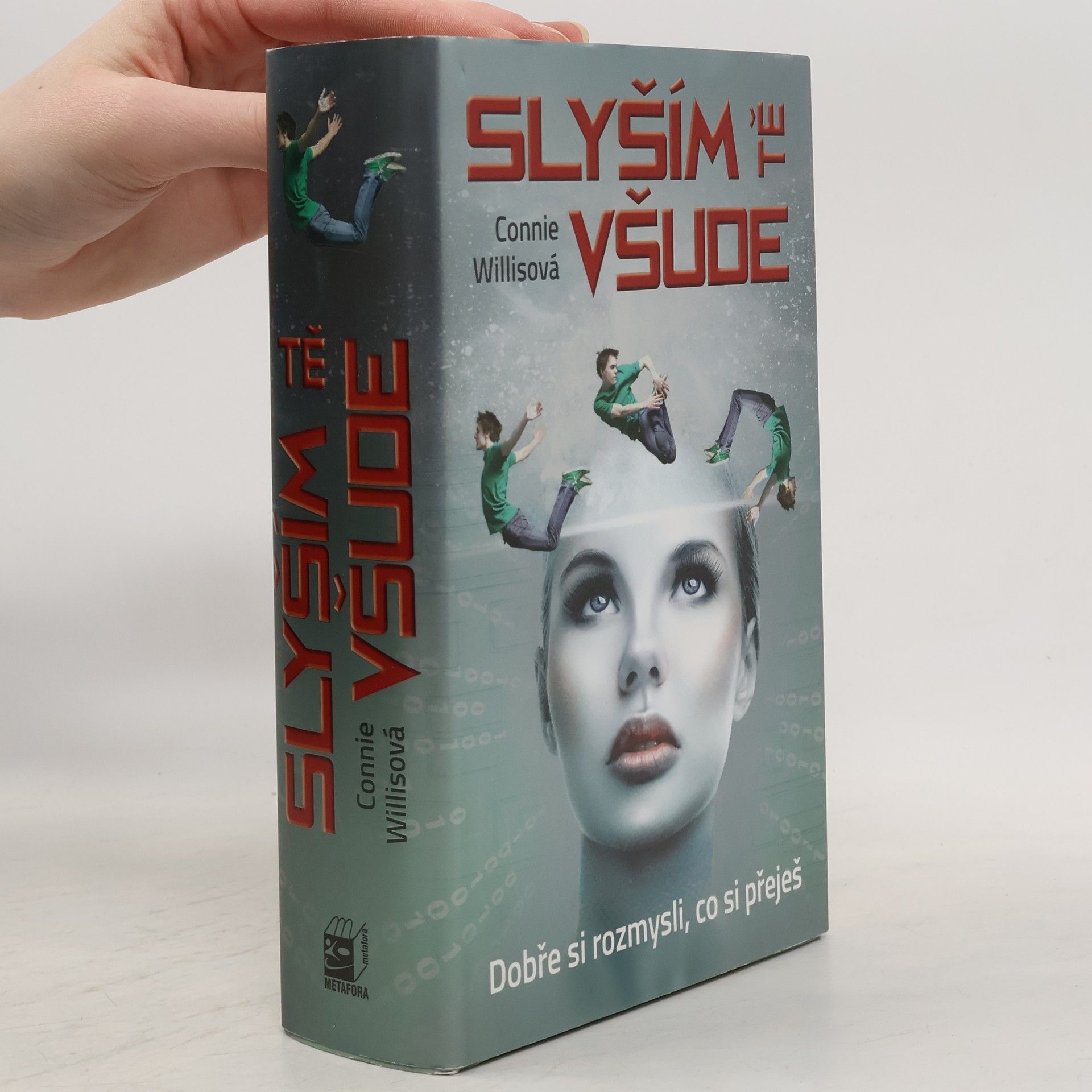 Connie Willisová Slyším tě všude