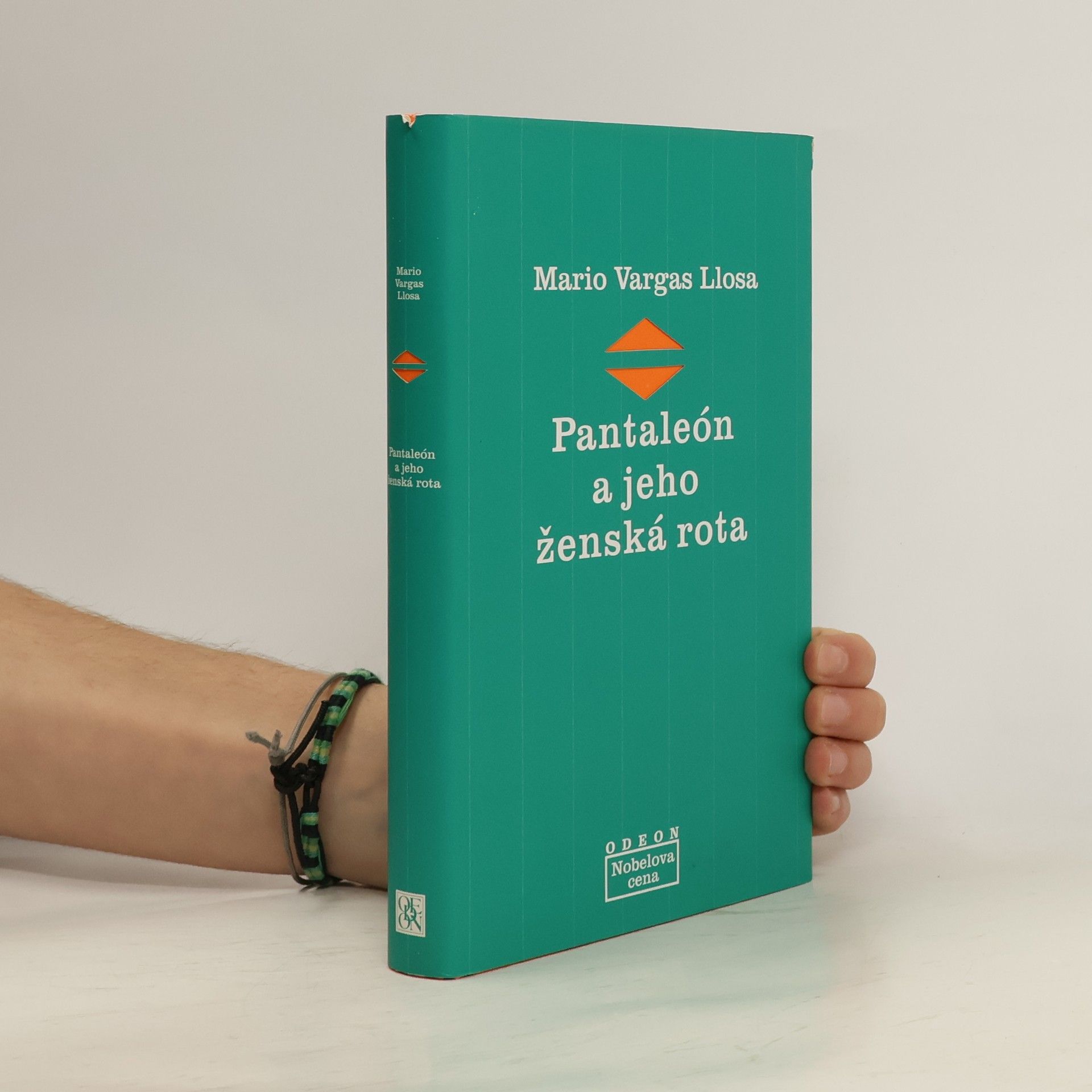 Mario Vargas Llosa Pantaleón a jeho ženská rota