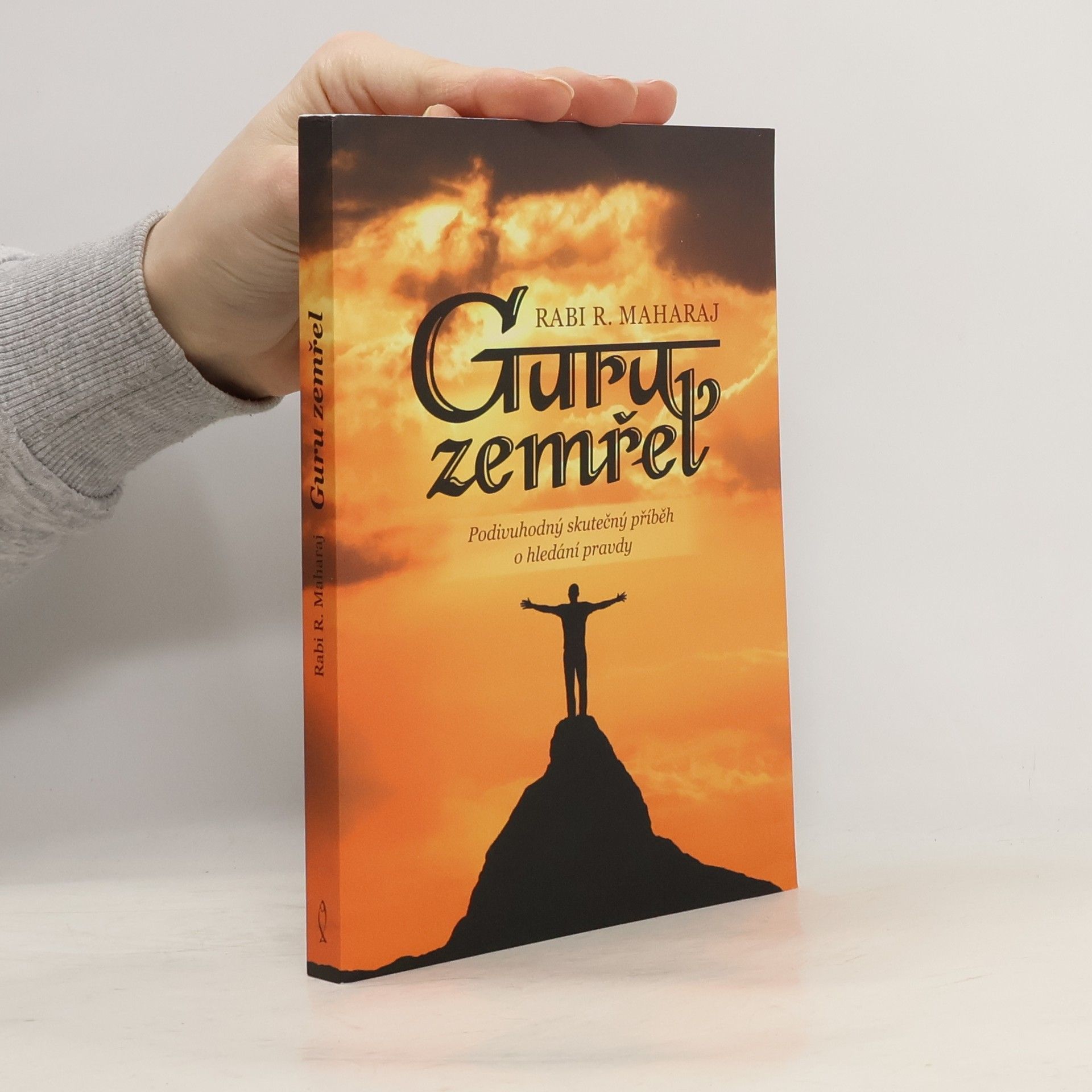 Rabindranath R Maharaj Guru zemřel