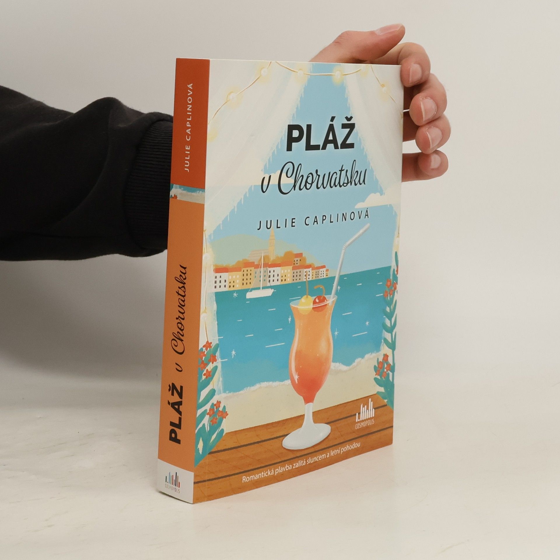 Julie Caplin Pláž v Chorvatsku