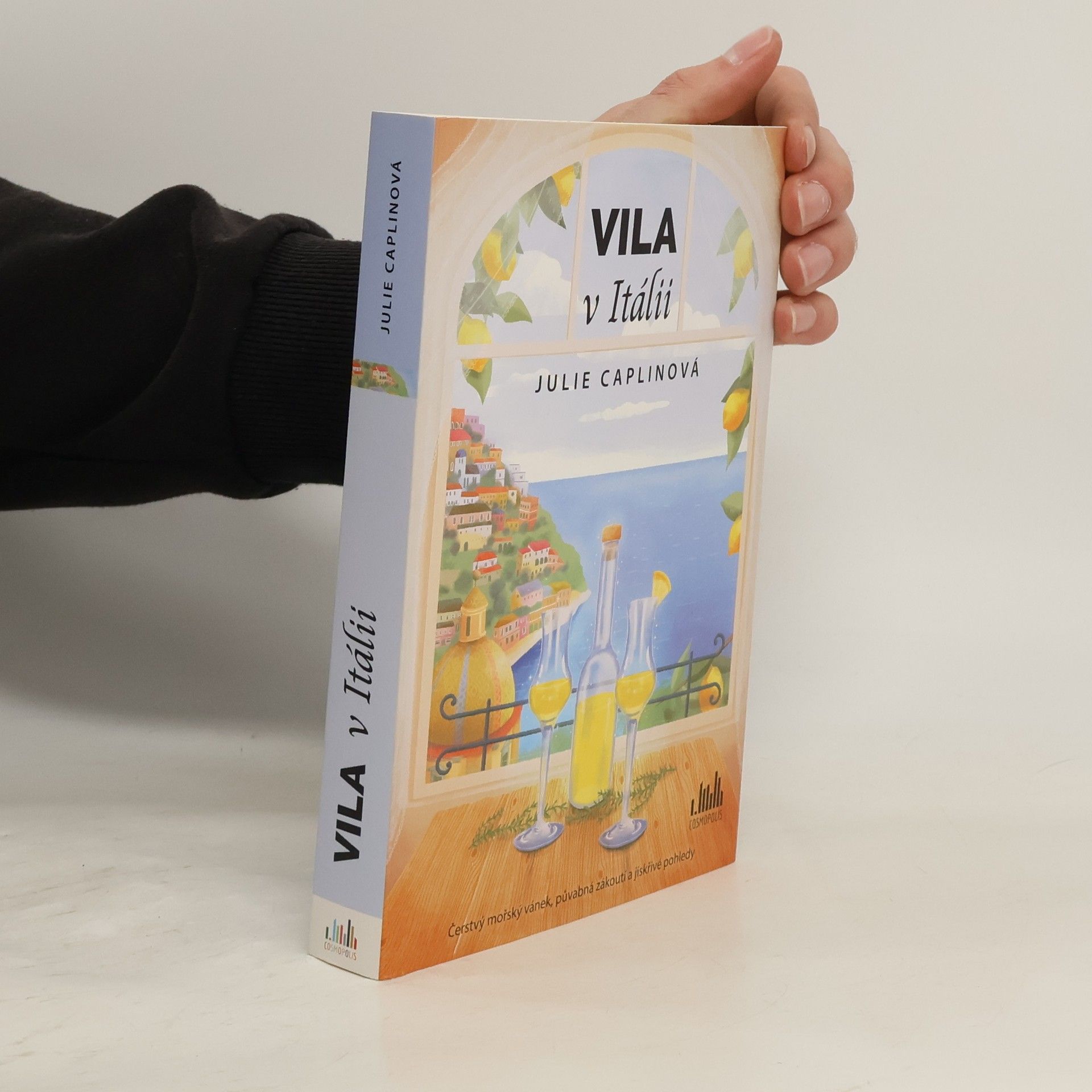 Julie Caplinová Vila v Itálii