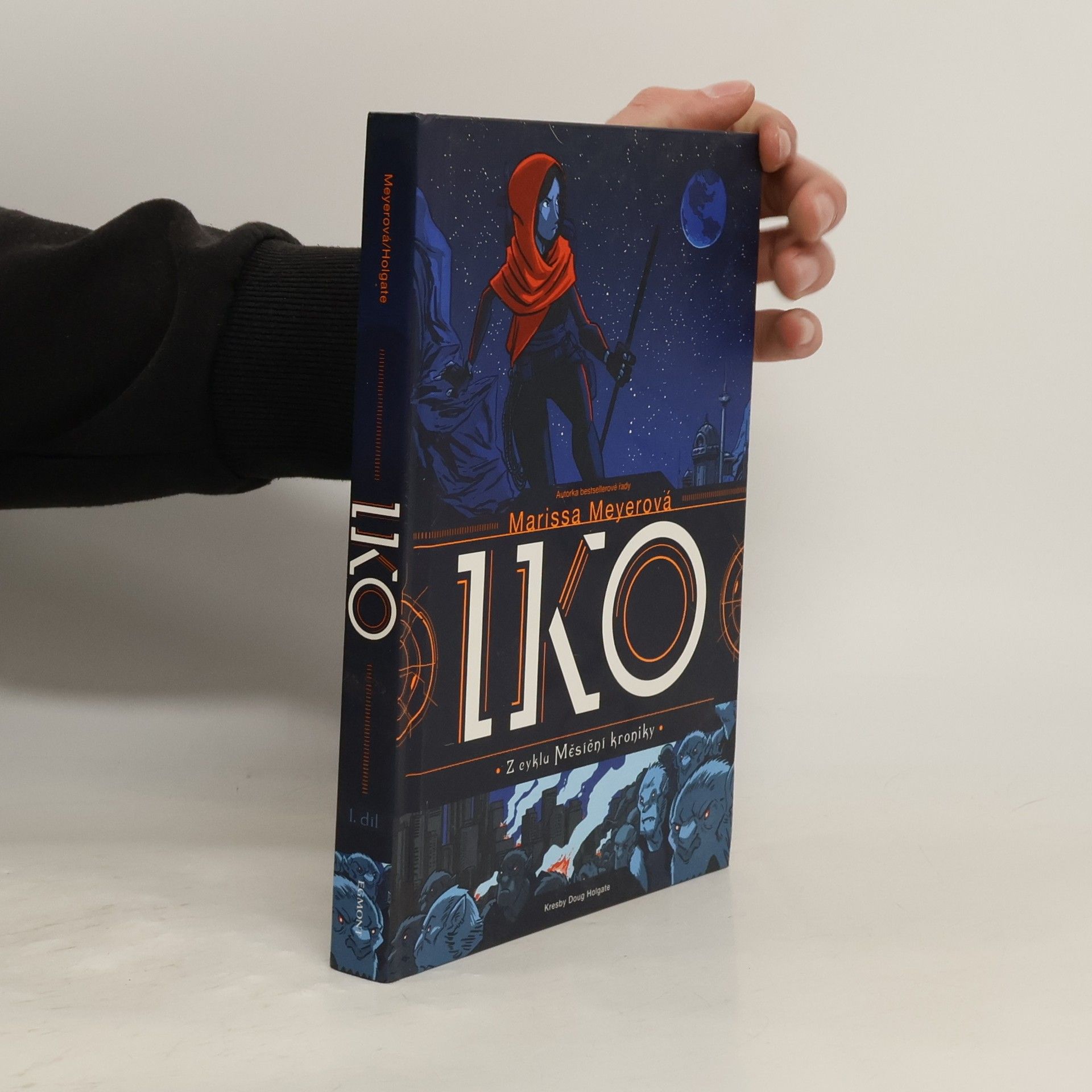 Marissa Meyer Iko. Z cyklu měsíční kroniky
