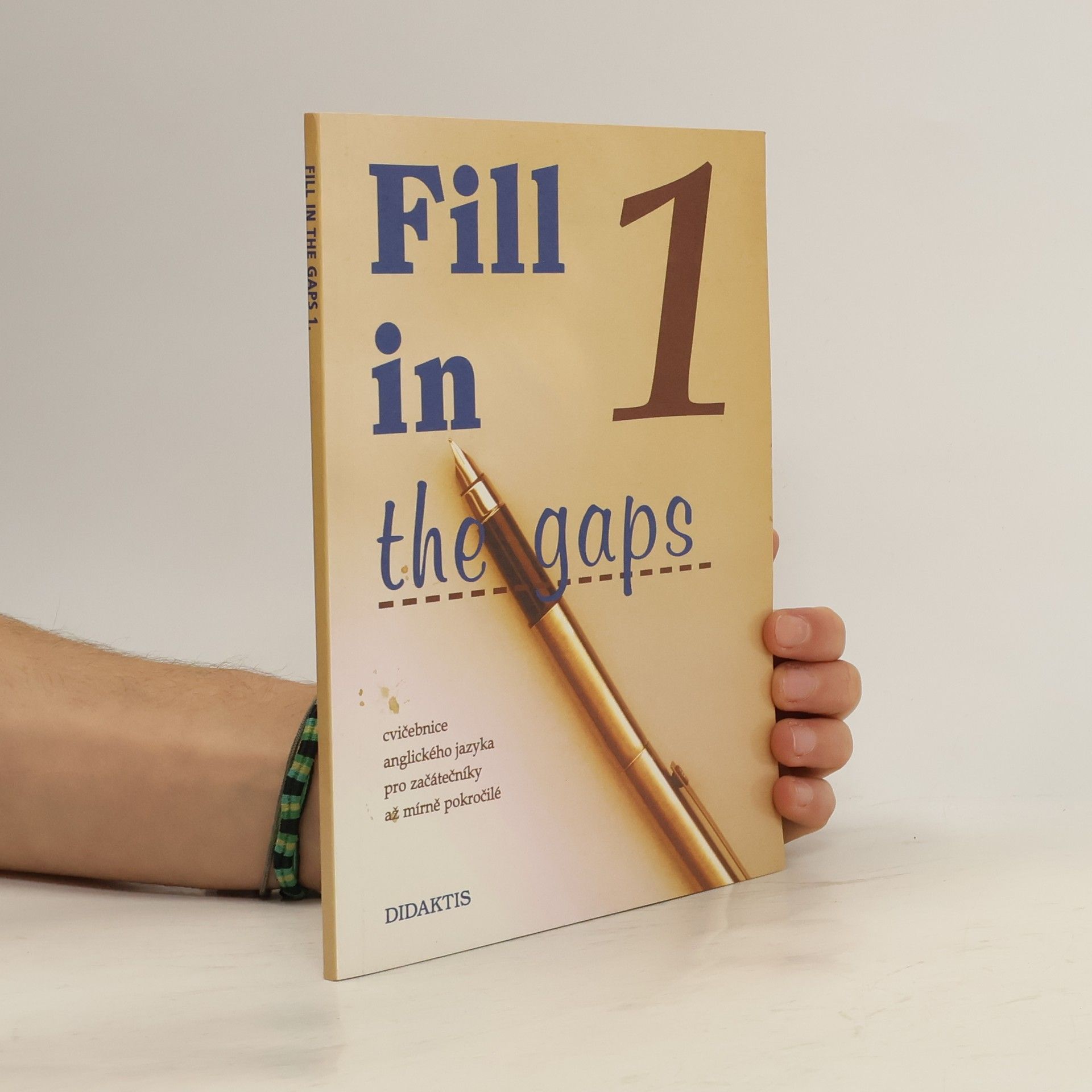 Collectif d'auteurs Fill in the gaps 1.