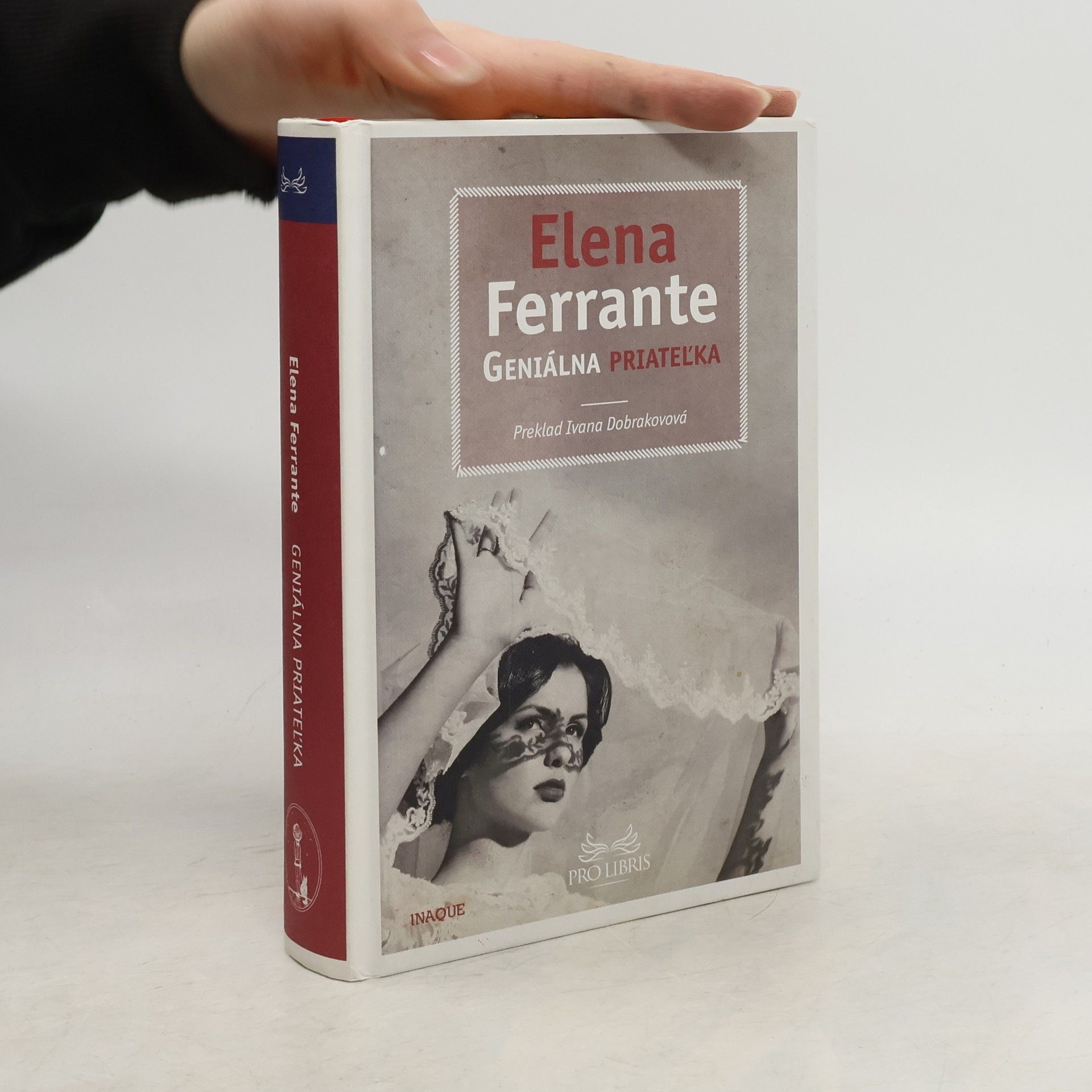 Elena Ferrante Geniálna priateľka