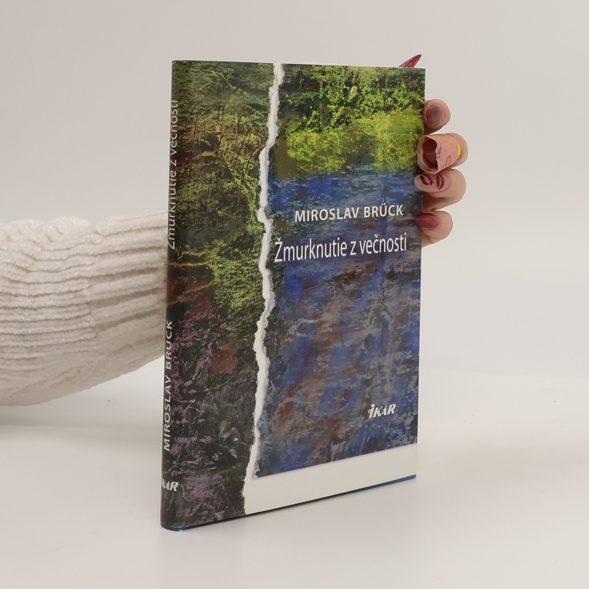 Žmurknutie z večnosti