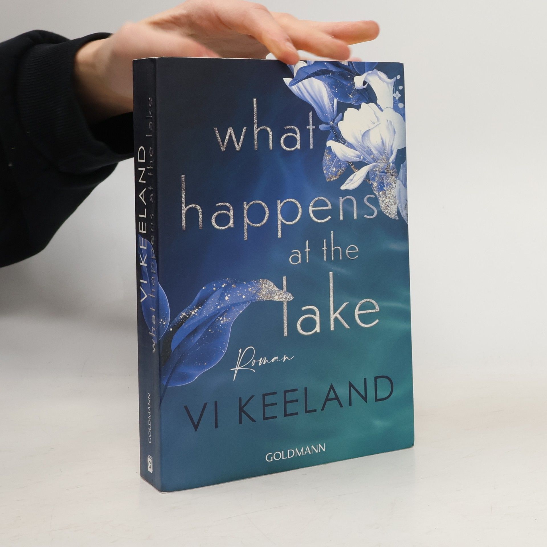 Vi Keeland What Happens at the Lake