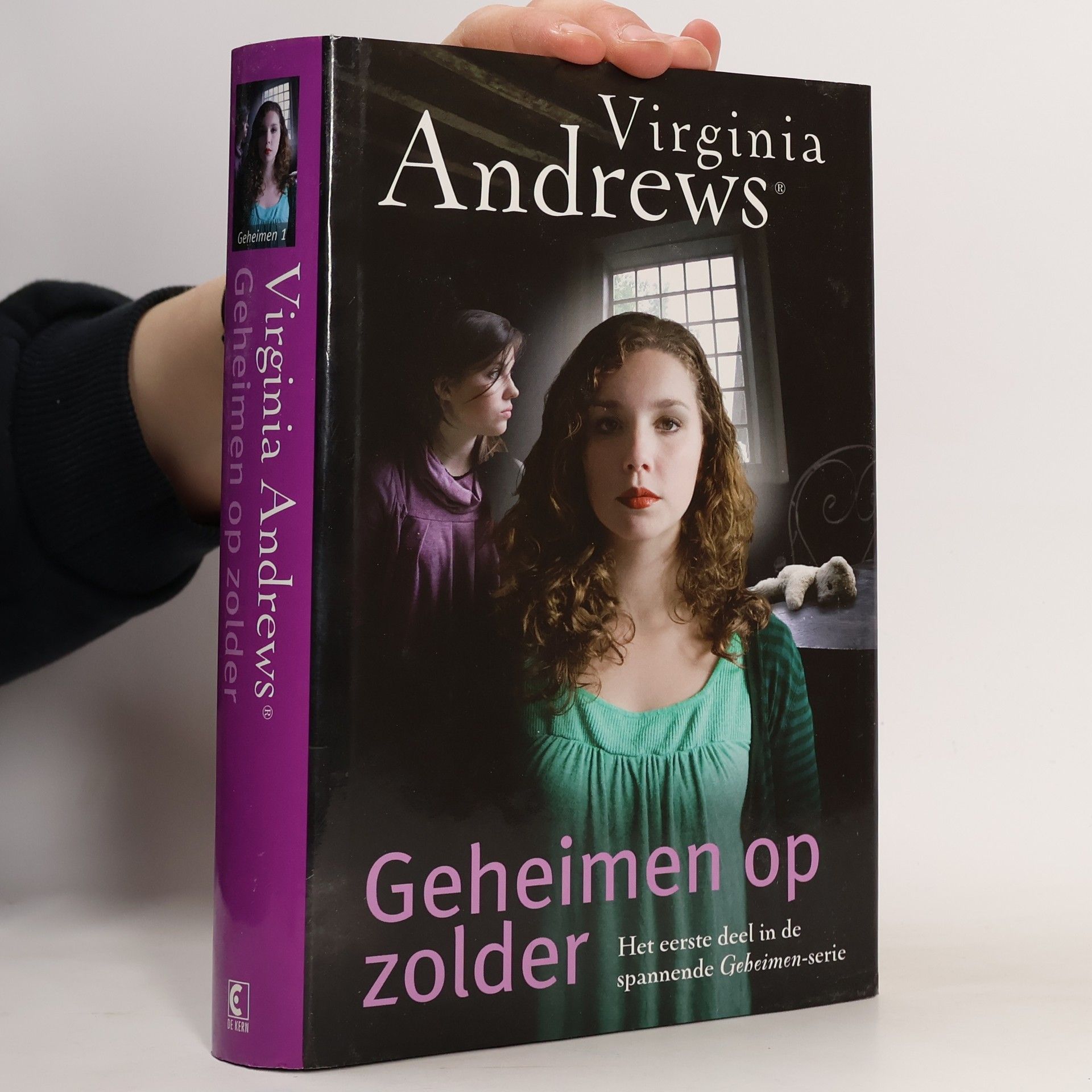 V. C. Andrews Geheimen-serie - 1: Geheimen op zolder