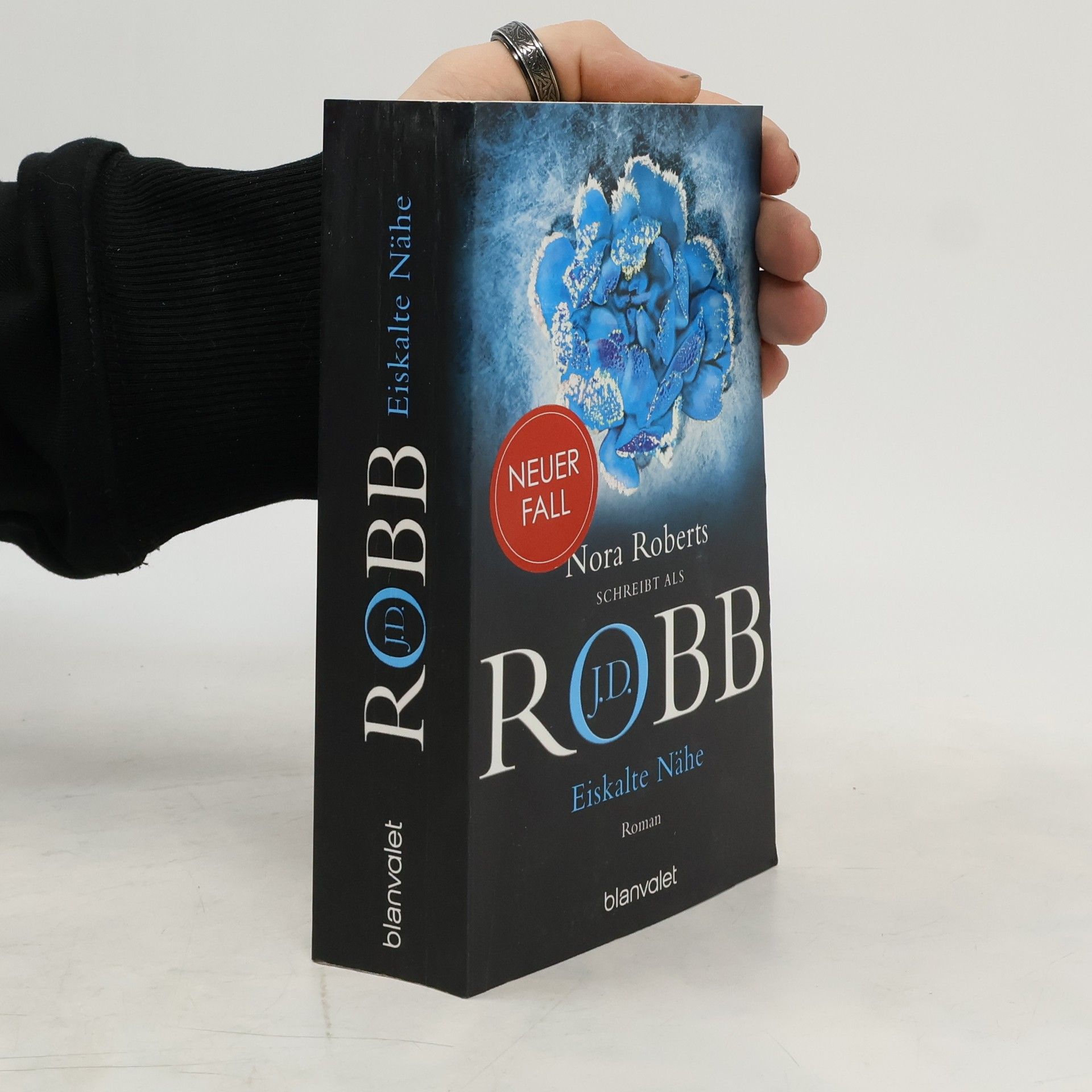 Nora Roberts Eiskalte Nähe