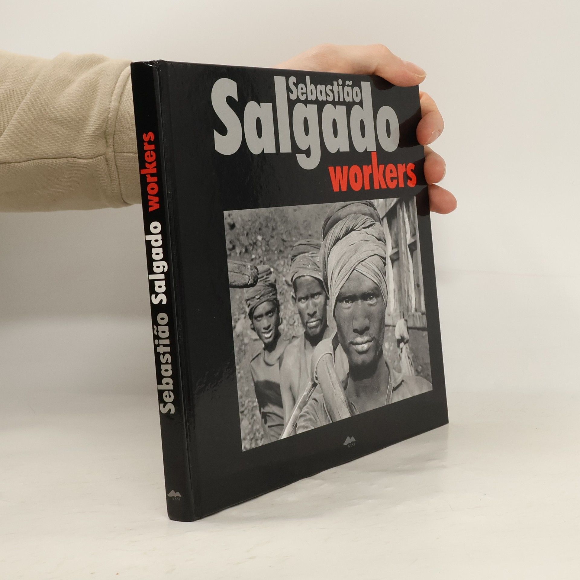 Sebastião Salgado Workers