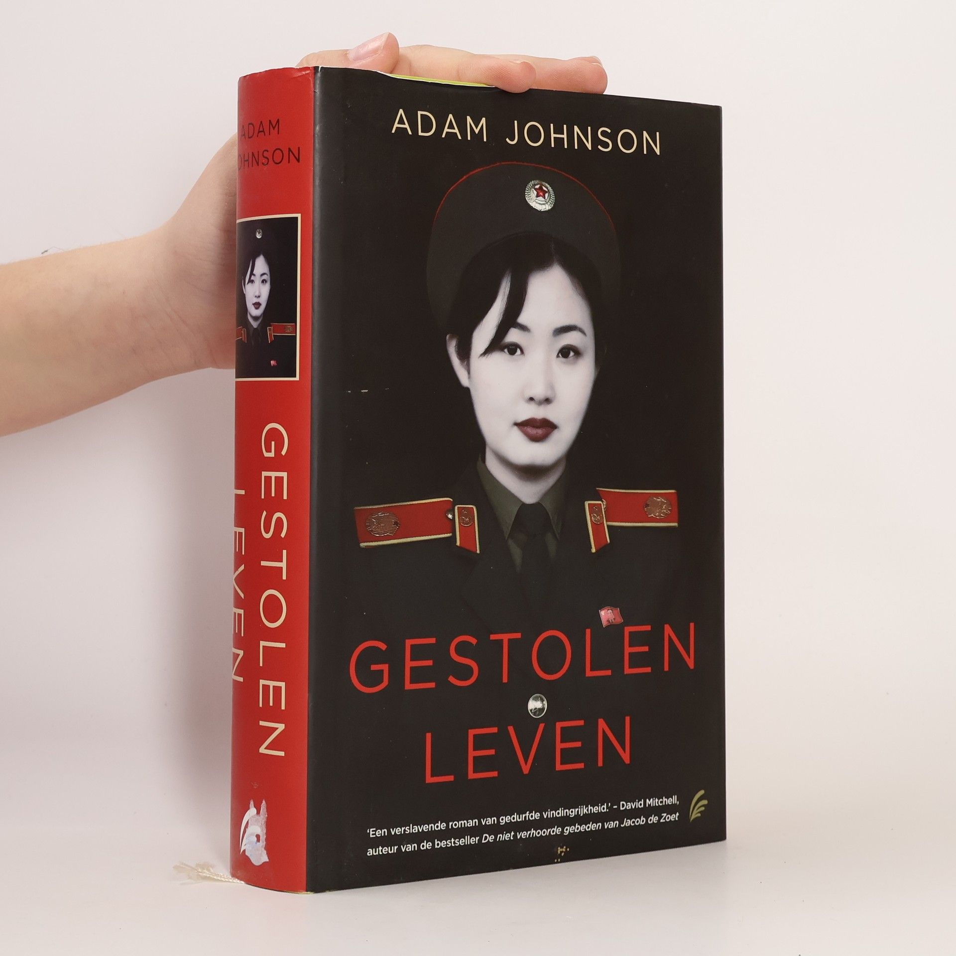 Adam Johnson Gestolen leven
