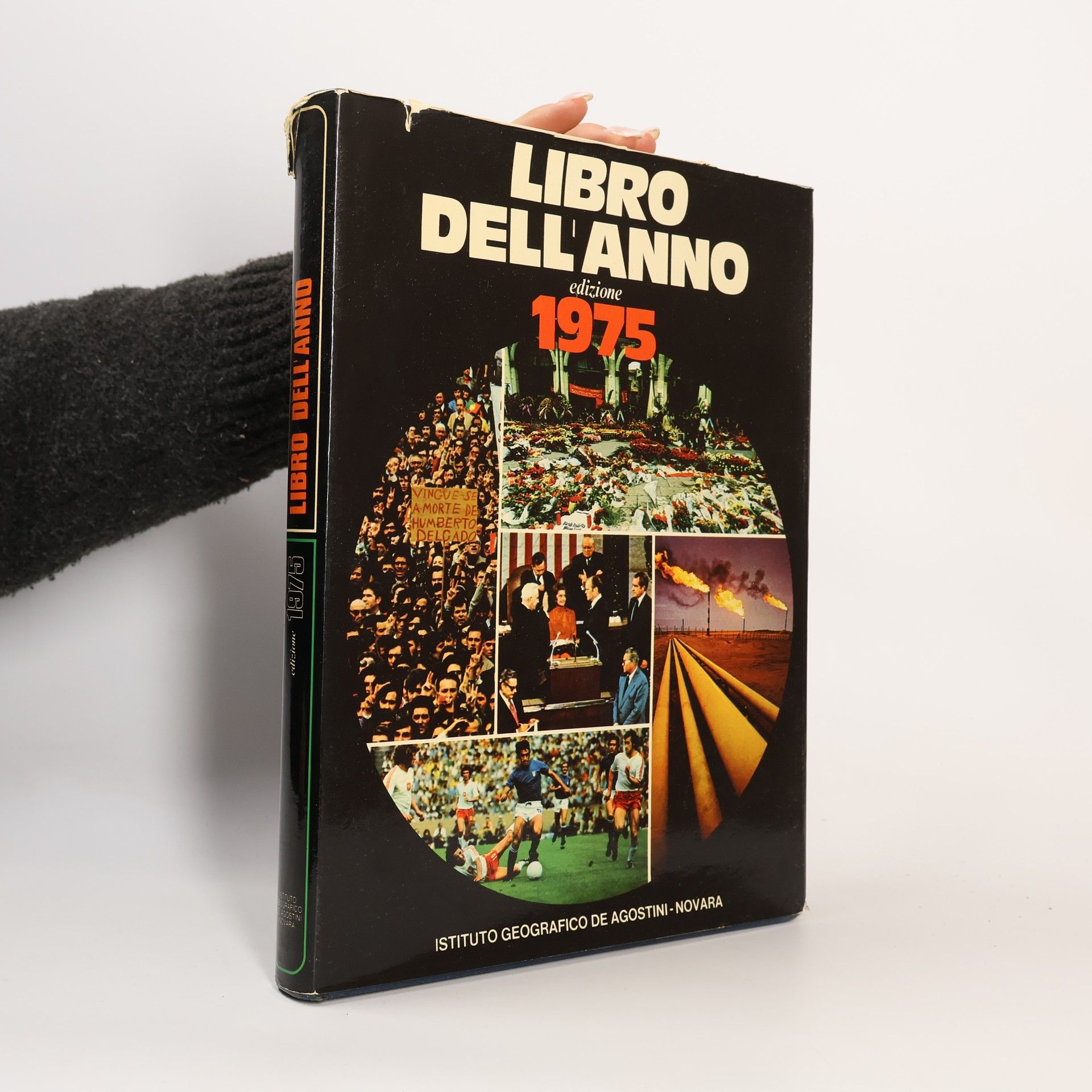 Autorenkollektiv Libro dell´anno 1975