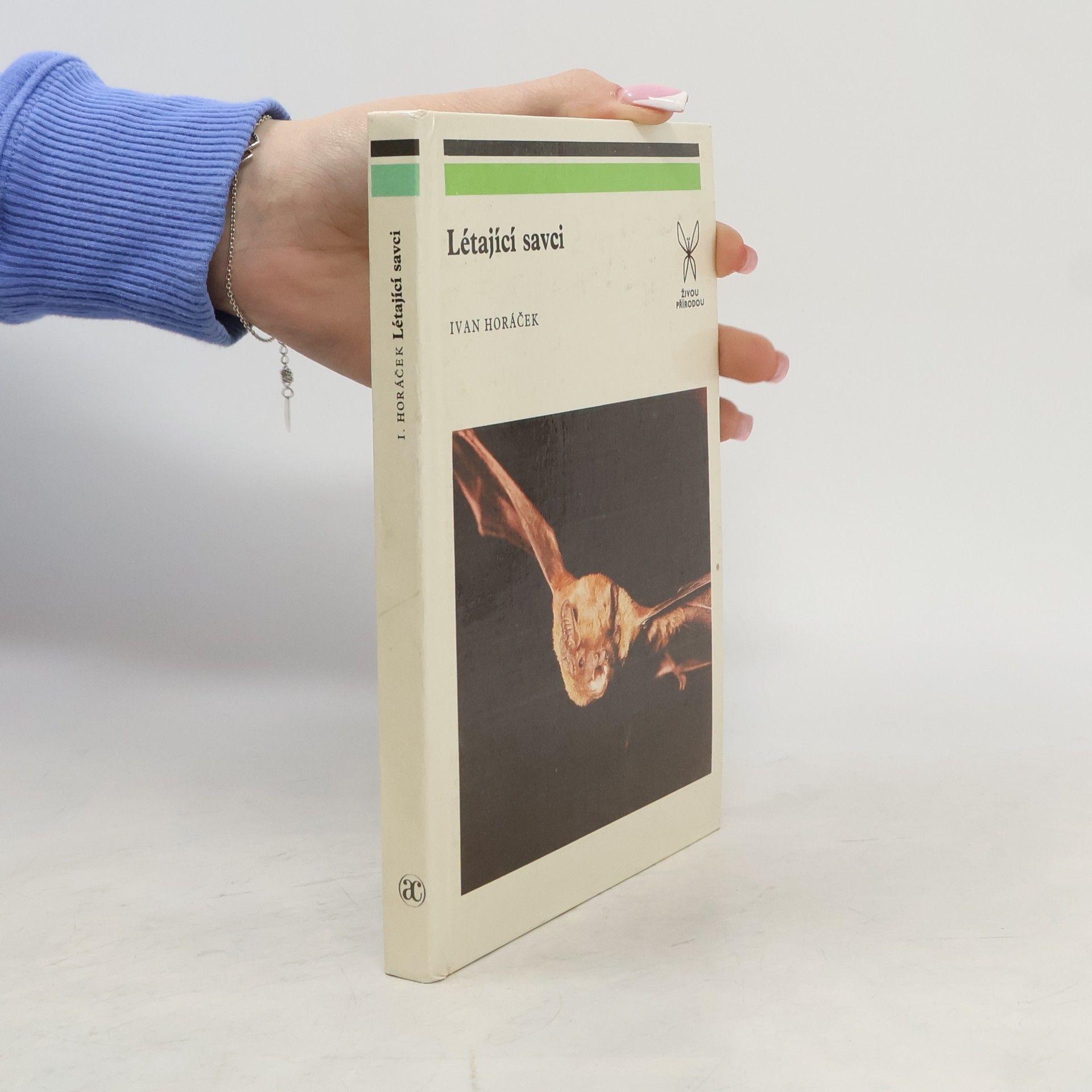 J. Červený Létající savci