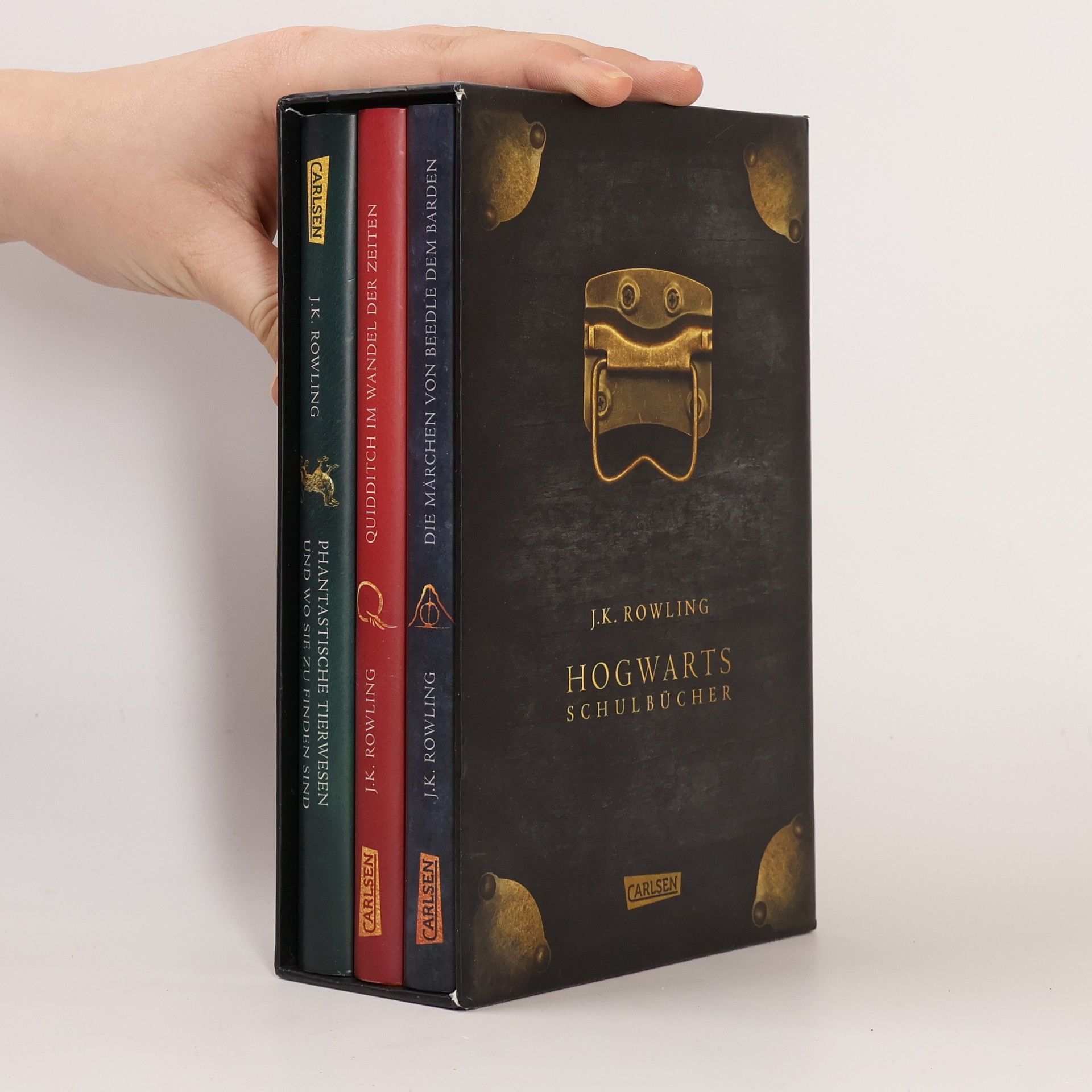J. K. Rowling Hogwarts Schulbücher