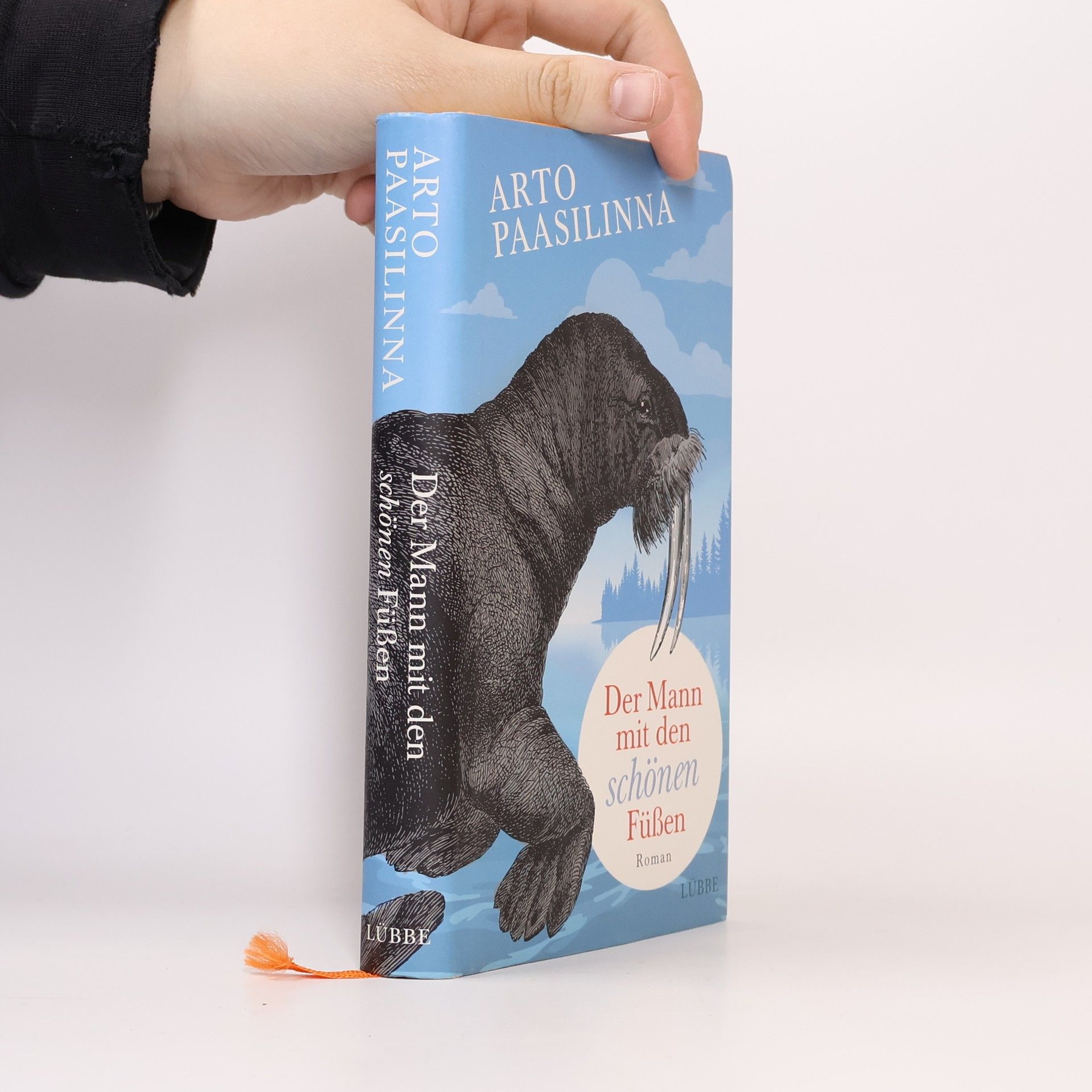 Arto Paasilinna Der Mann mit den schönen Füßen