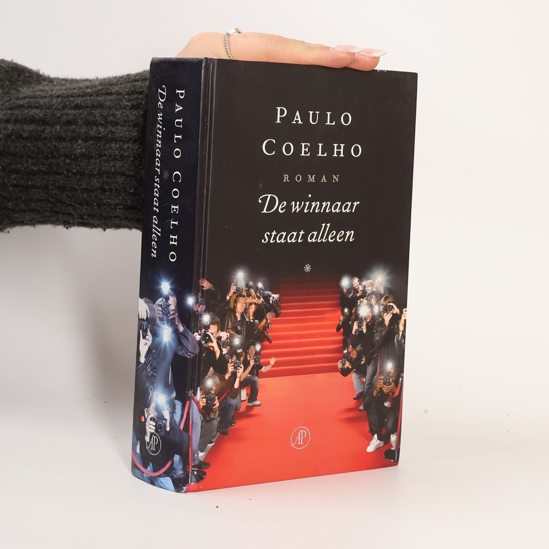 Paulo Coelho De winnaar staat alleen