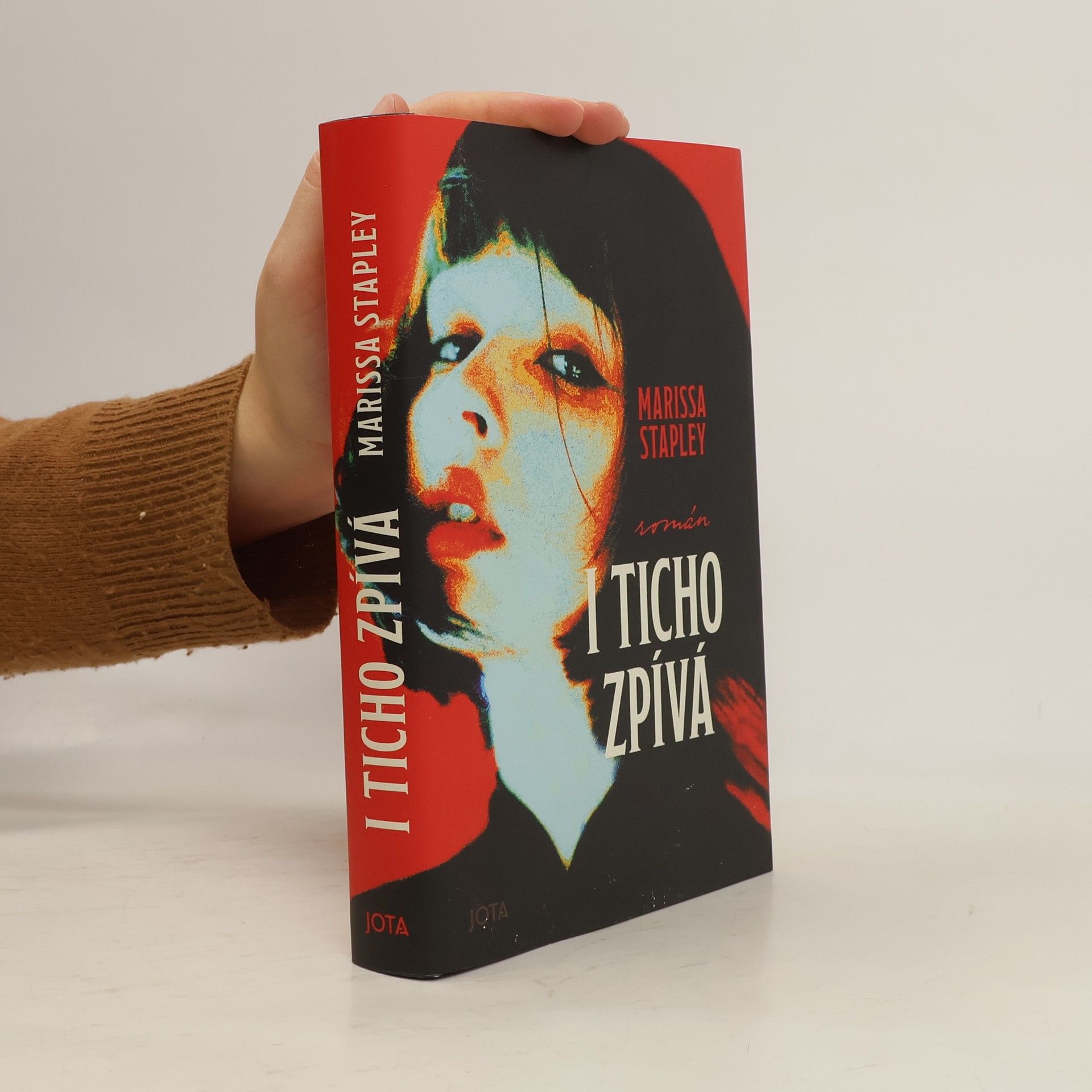 Marissa Stapley I ticho zpívá