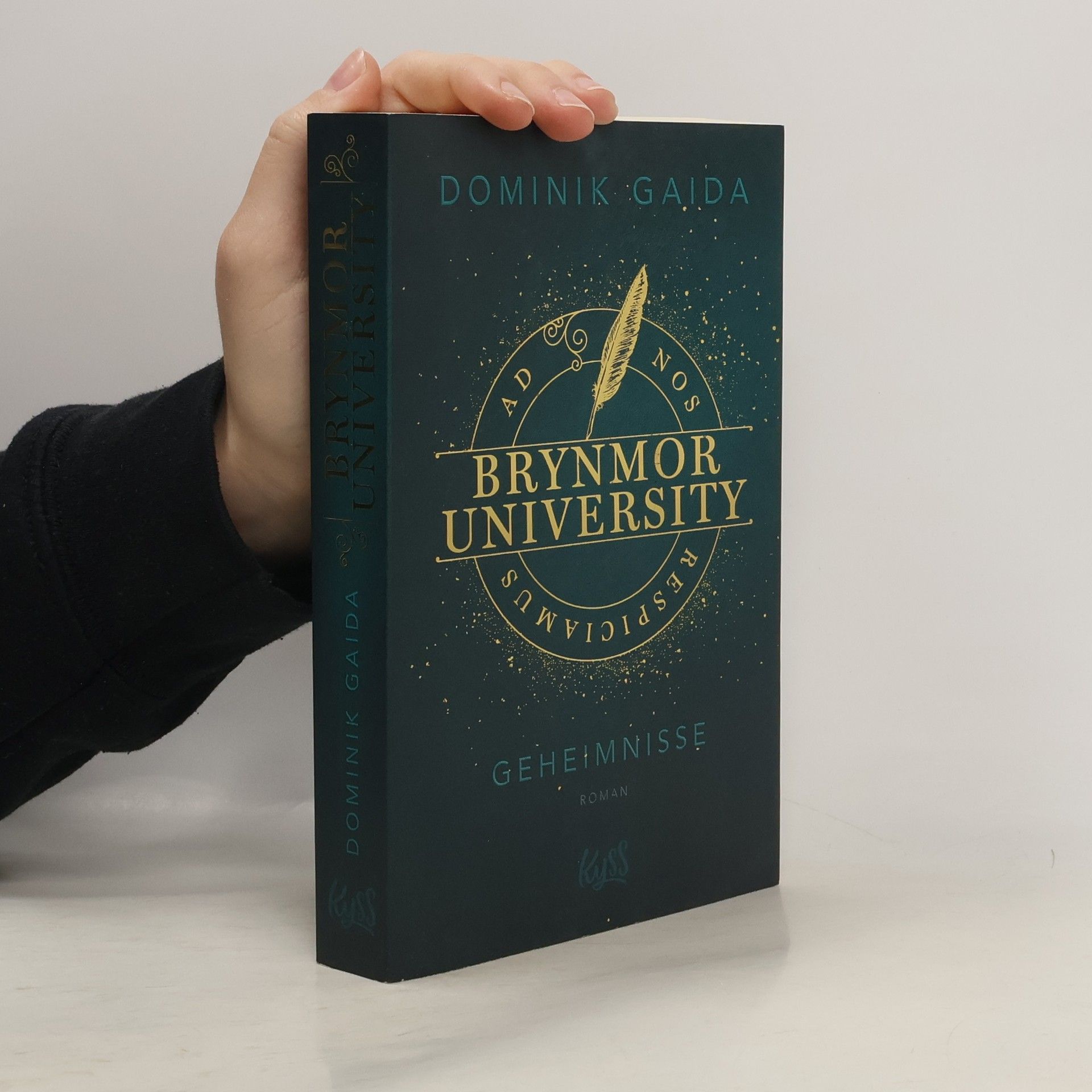 Dominik Gaida Brynmor University 1. Geheimnisse