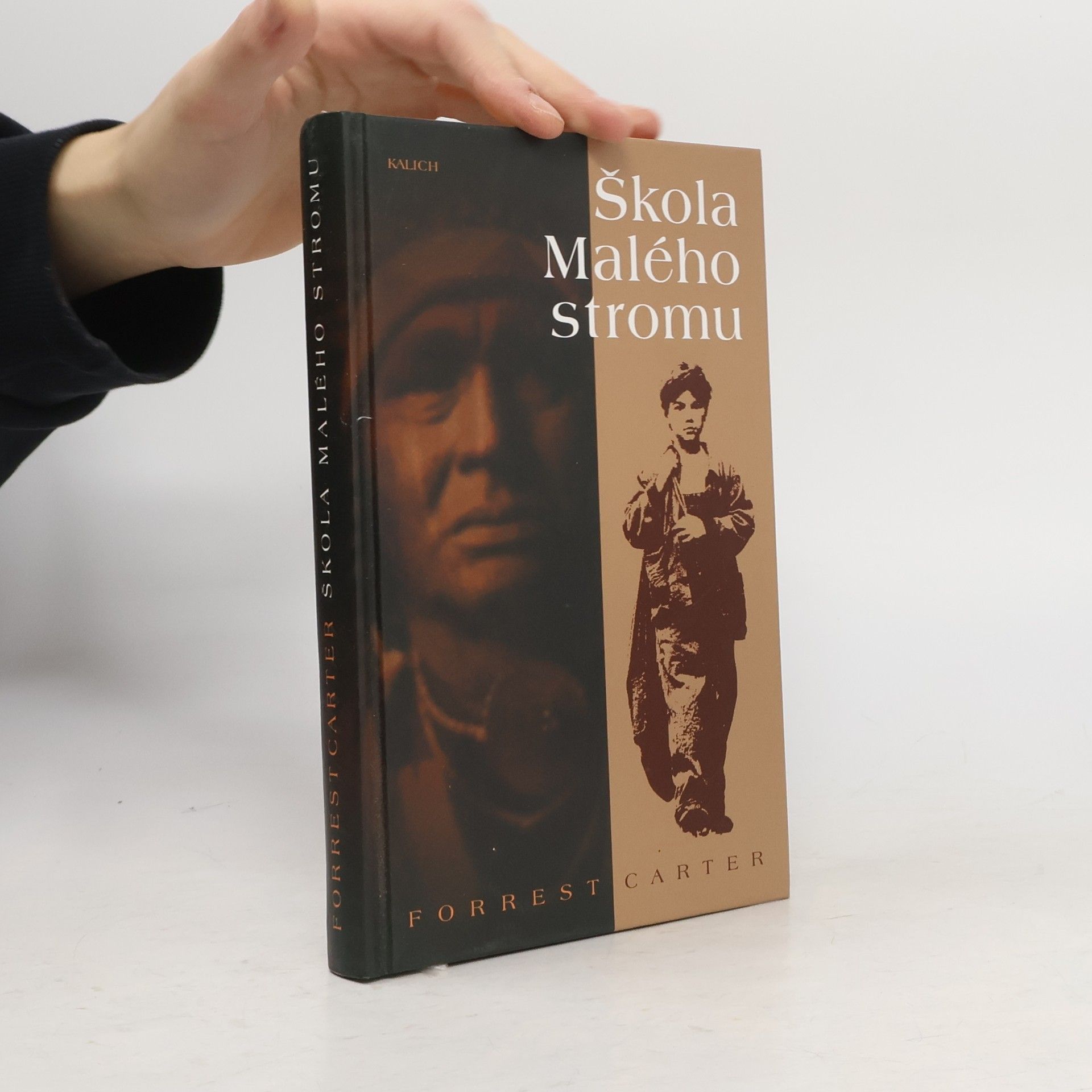 Forrest Carter Škola Malého stromu