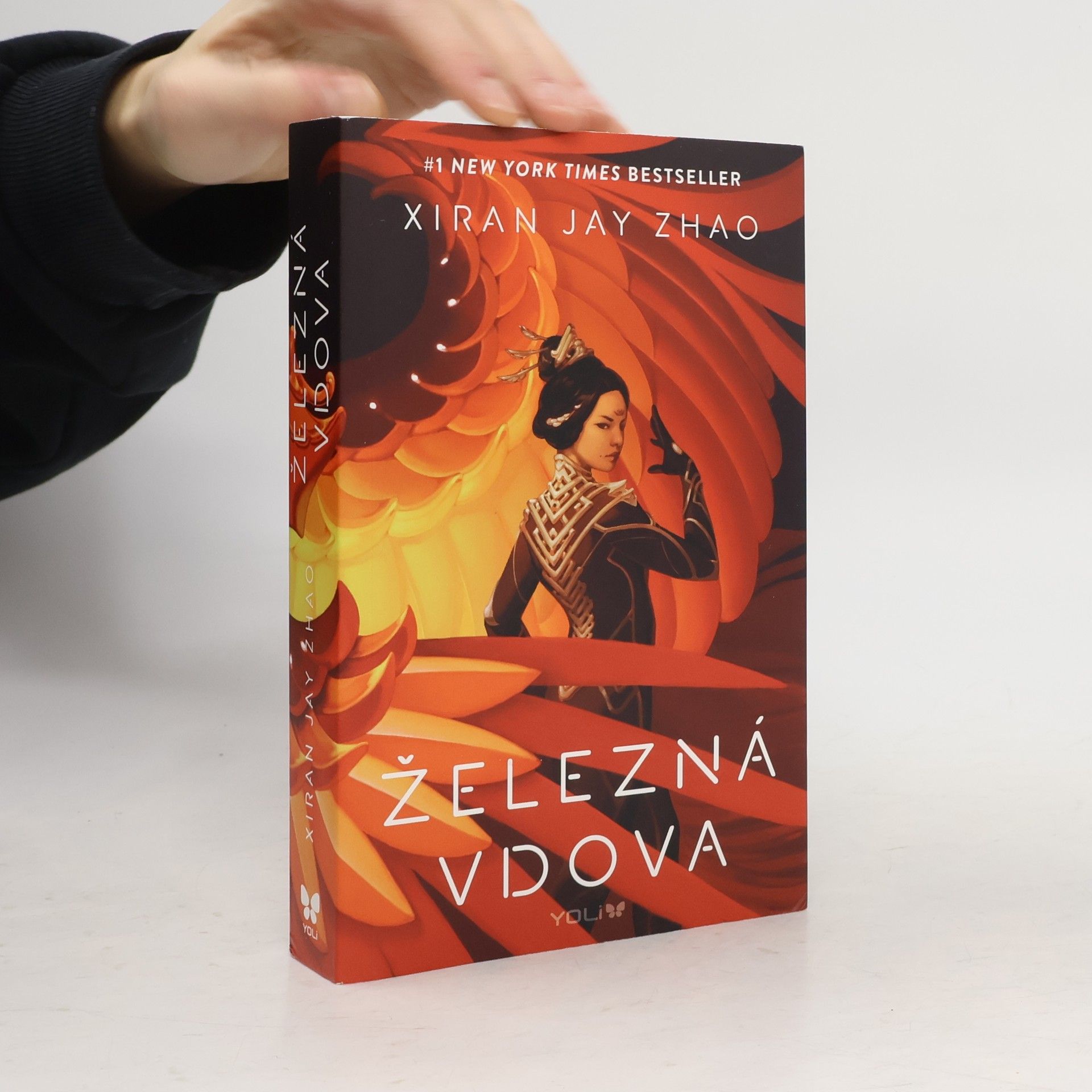 Xiran Jay Zhao Železná vdova