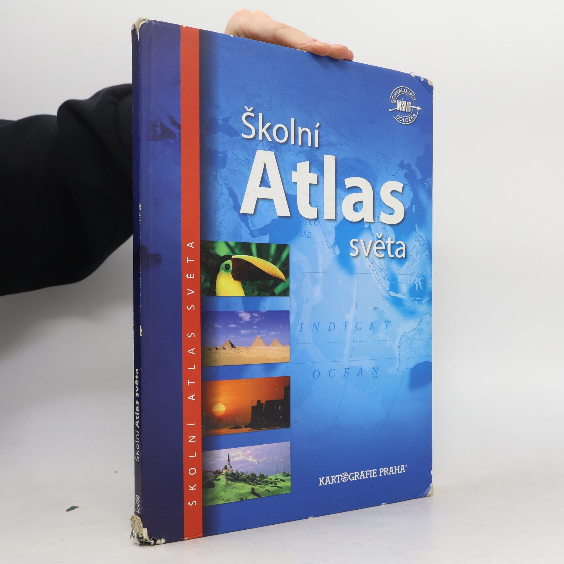 Autorenkollektiv Školní atlas světa