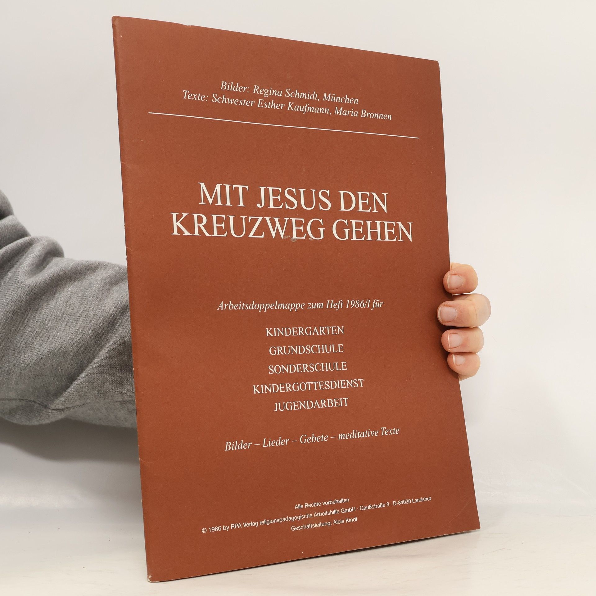 Autorenkollektiv Mit Jesus den Kreuzweg gehen