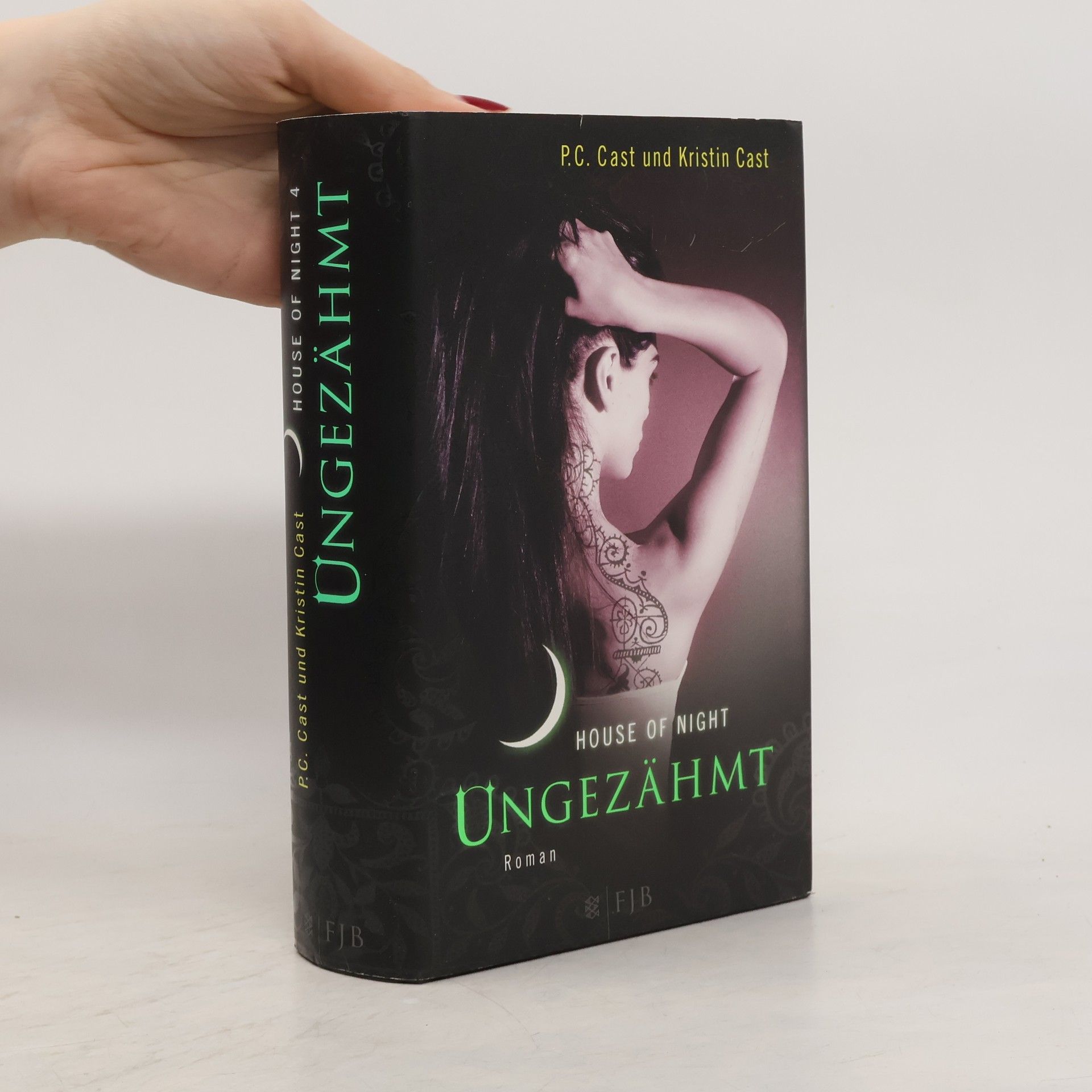 Phyllis Christine Cast House of Night 4. Ungezähmt