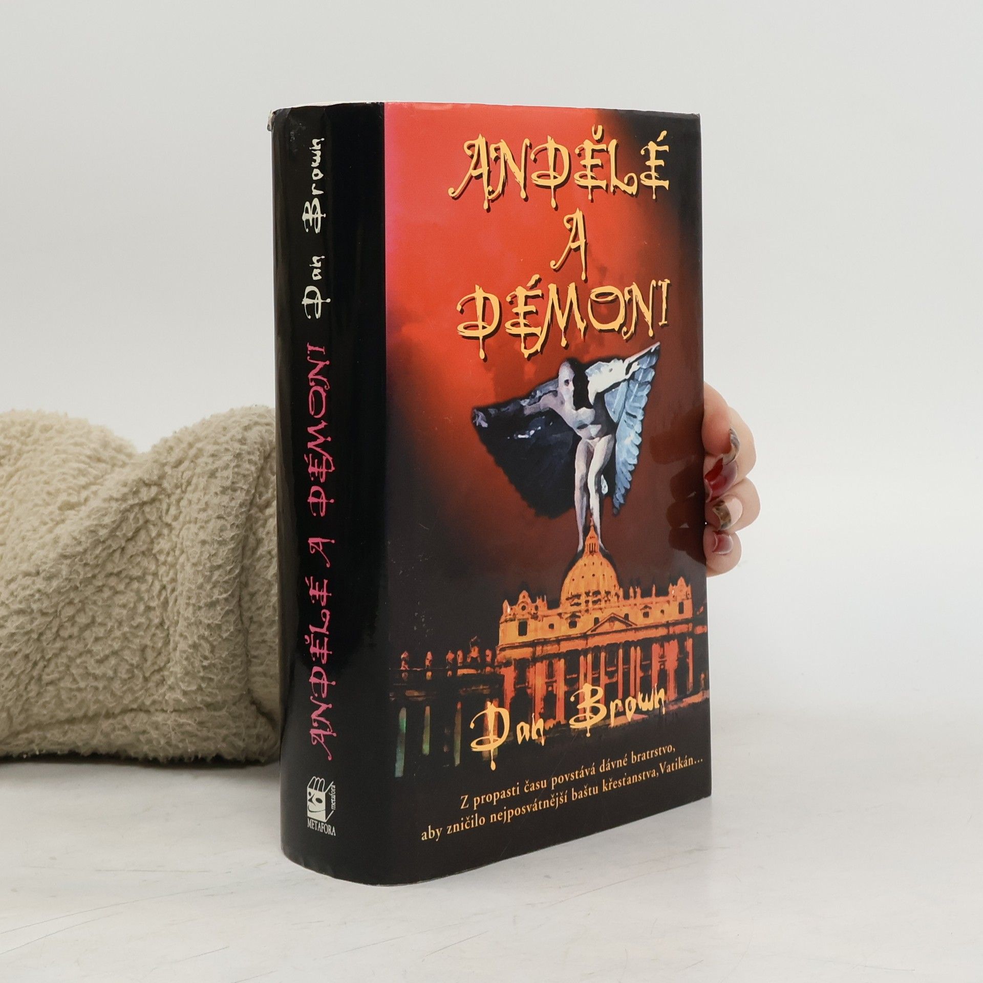 Dan Brown Andělé a démoni