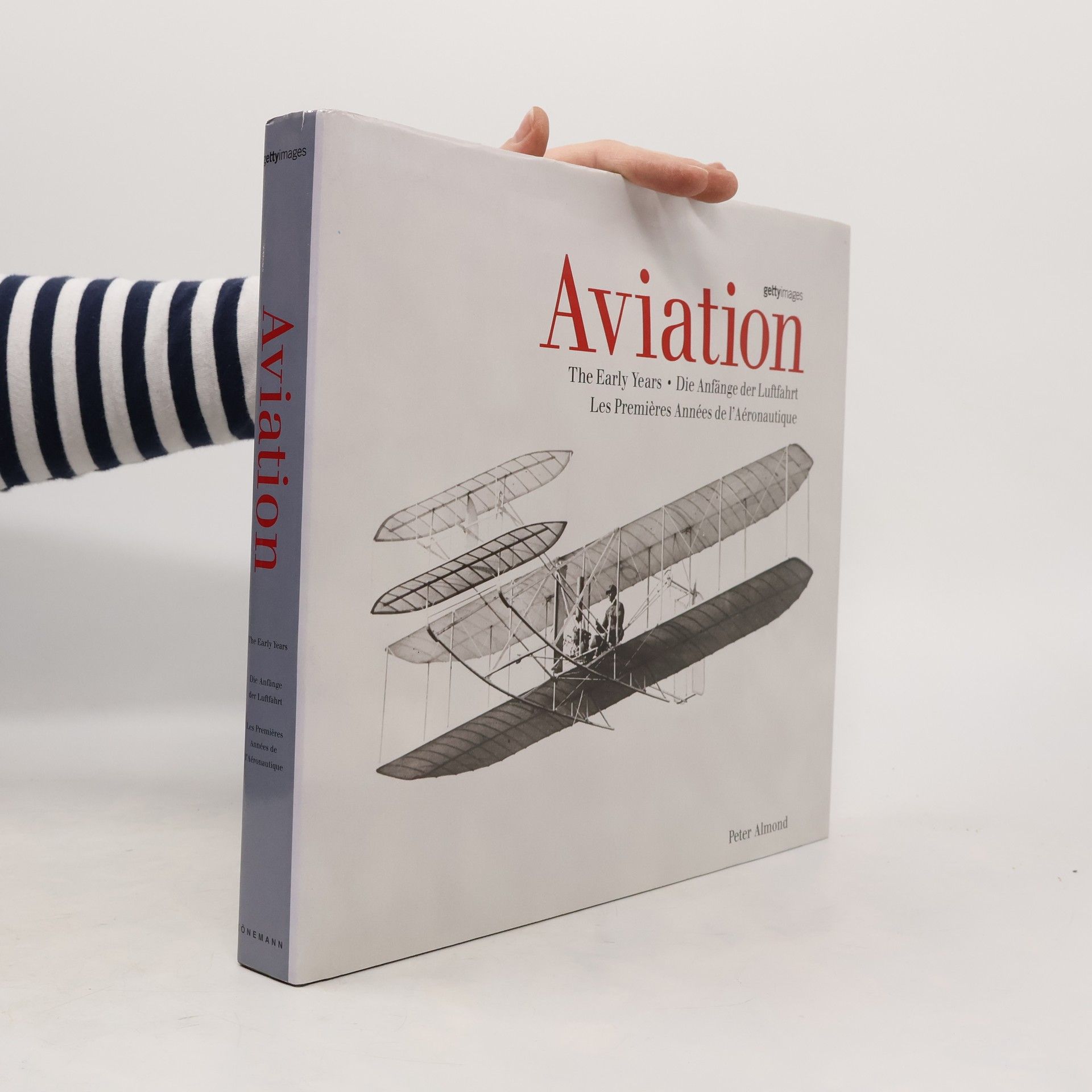 Peter Almond Aviation - The Early Years