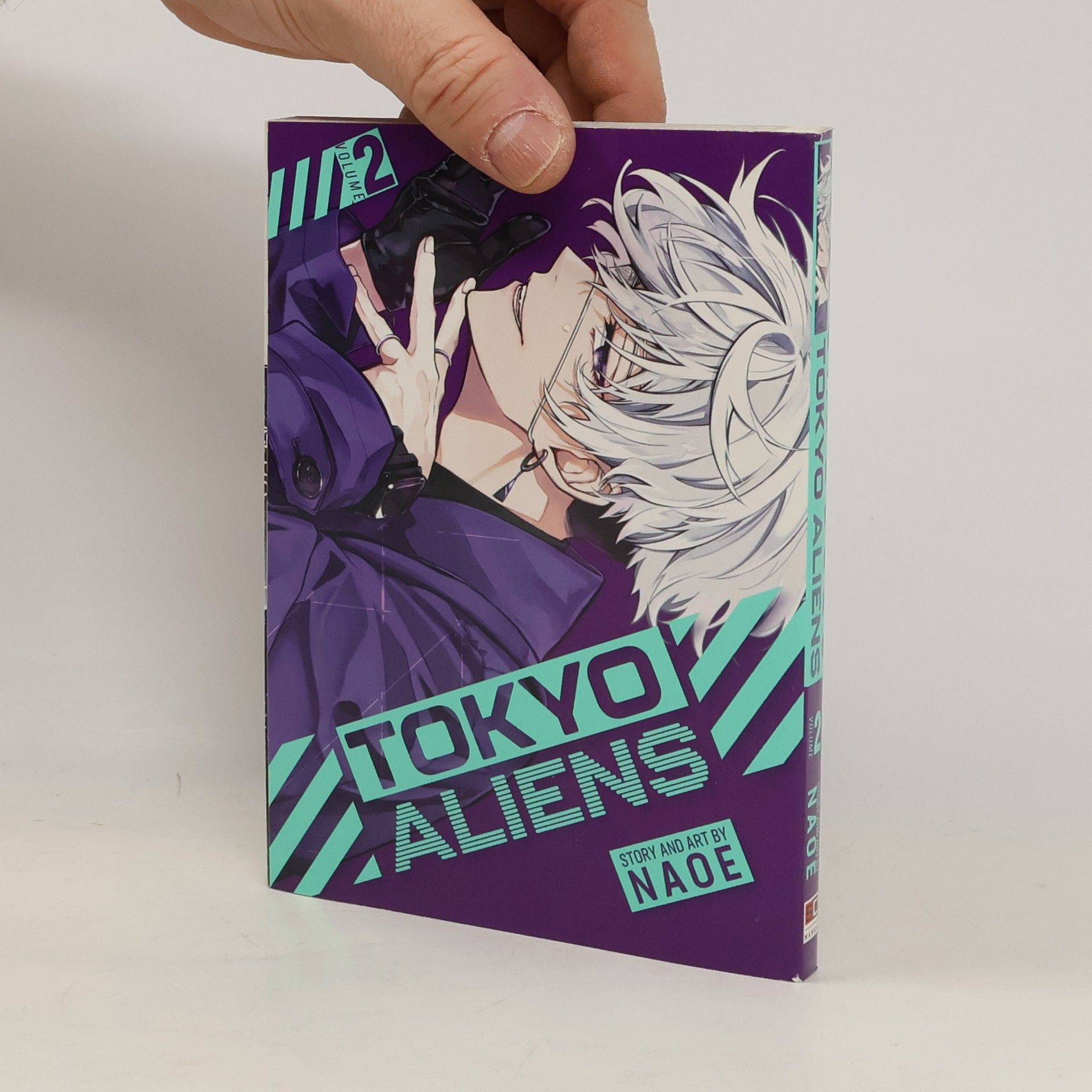 Naoe Tokyo Aliens 02