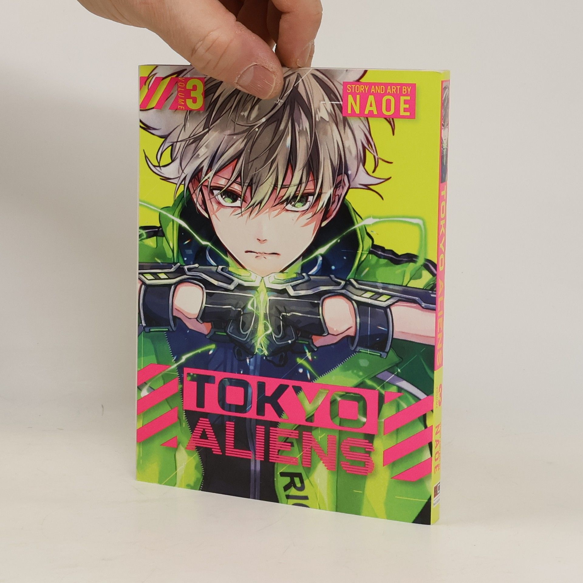 Naoe Tokyo Aliens 03