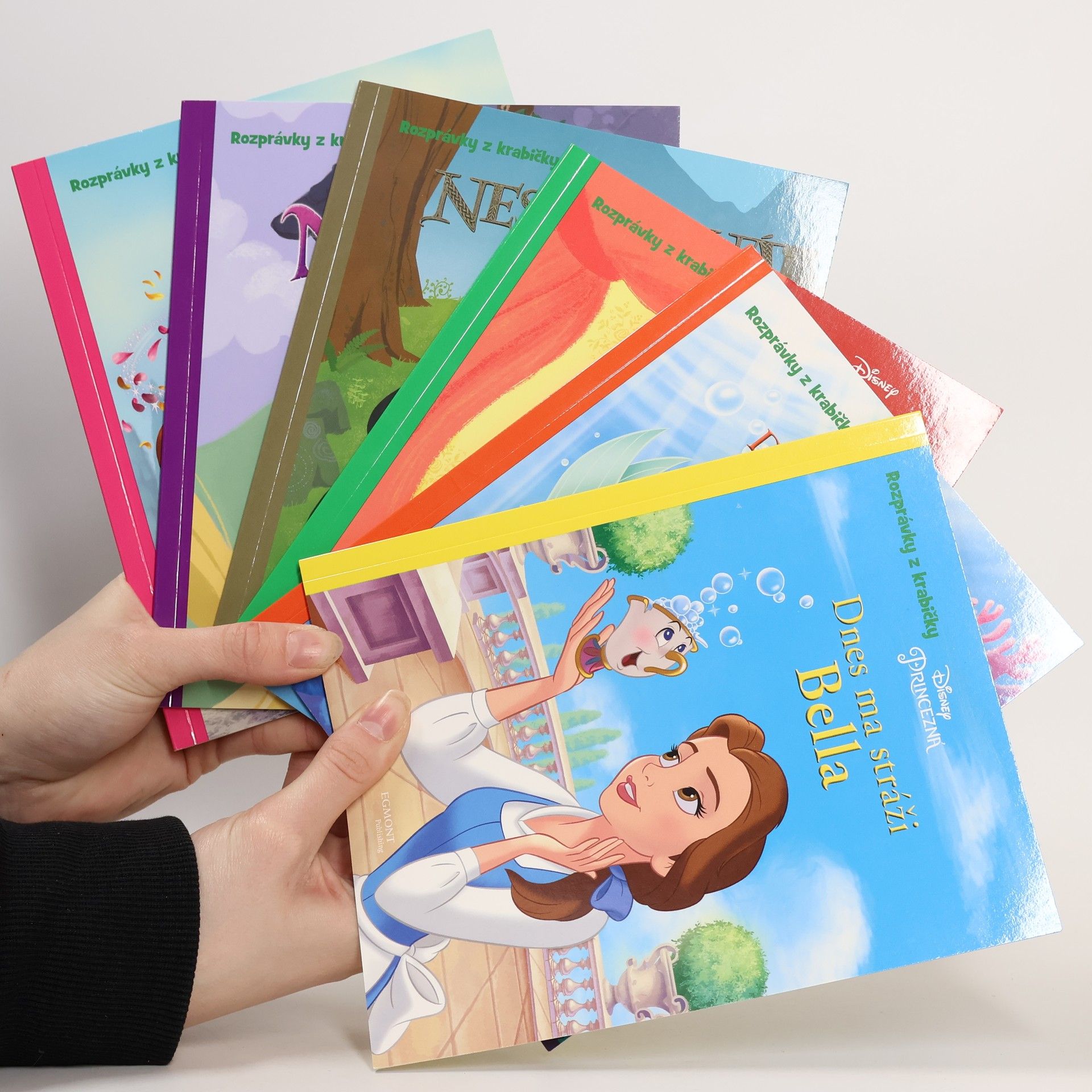 Collectif d'auteurs Rozprávky z krabičky