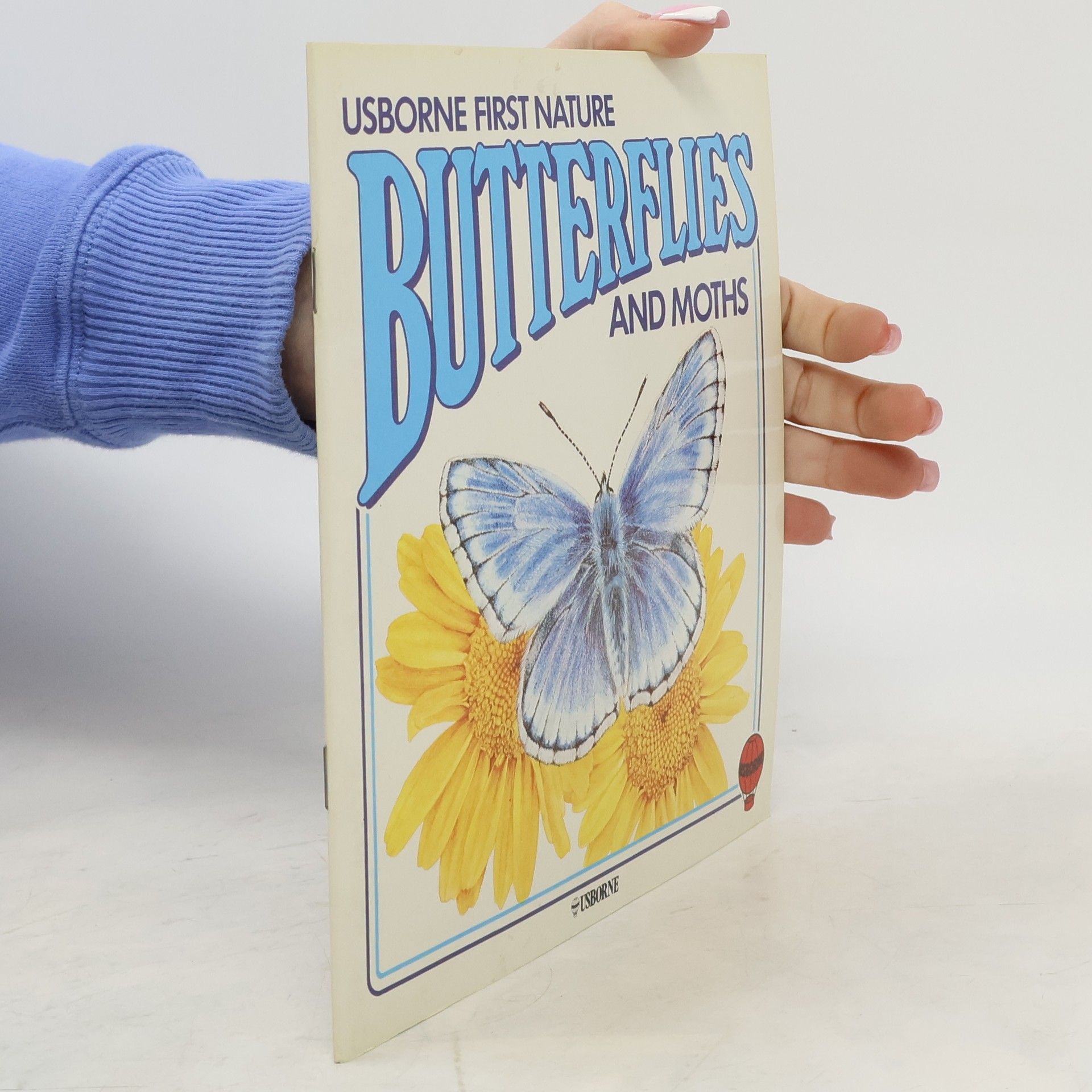 Rosamund Kidman Cox Butterflies and Moths (Usborne First Nature)