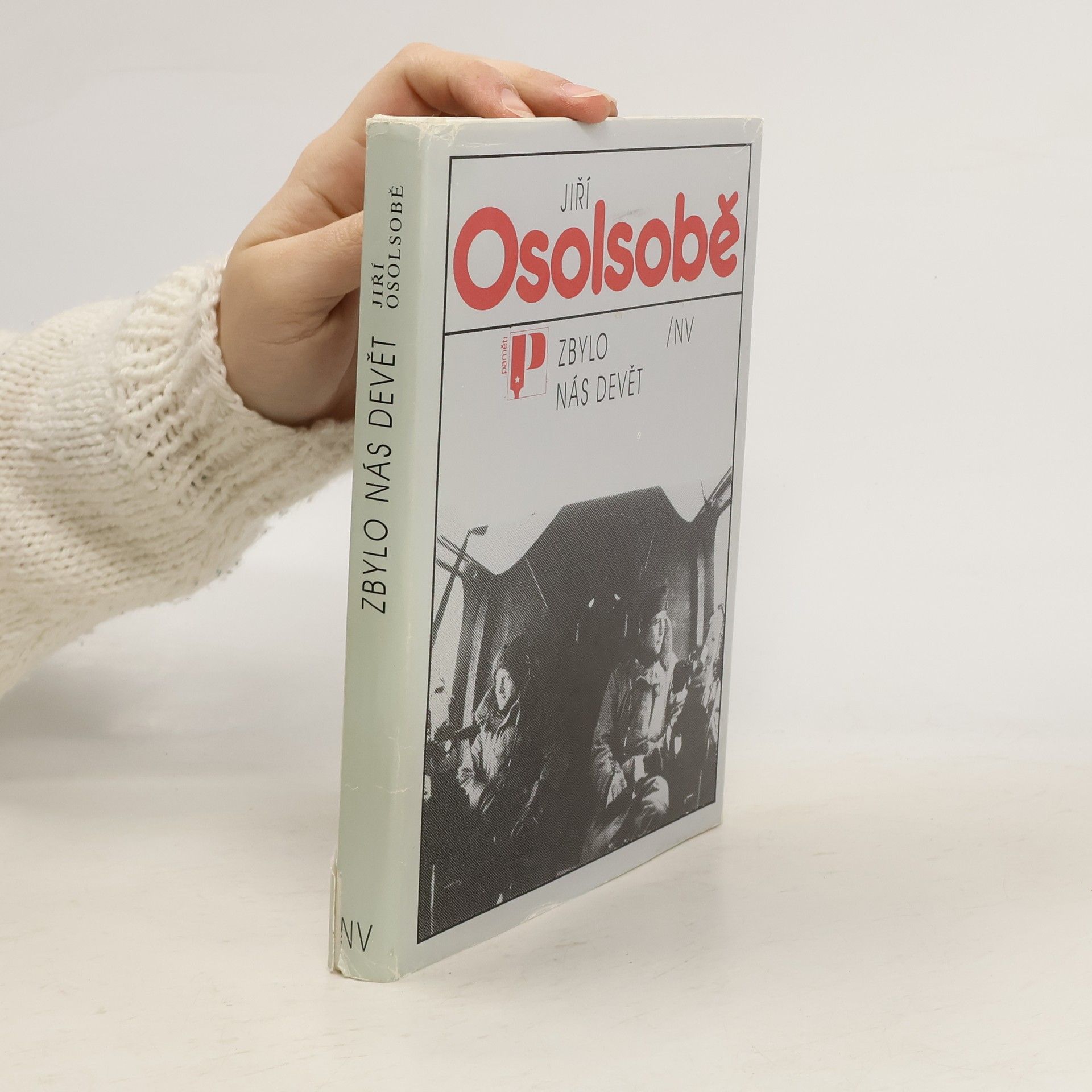 Jiří Osolsobě Zbylo nás devět