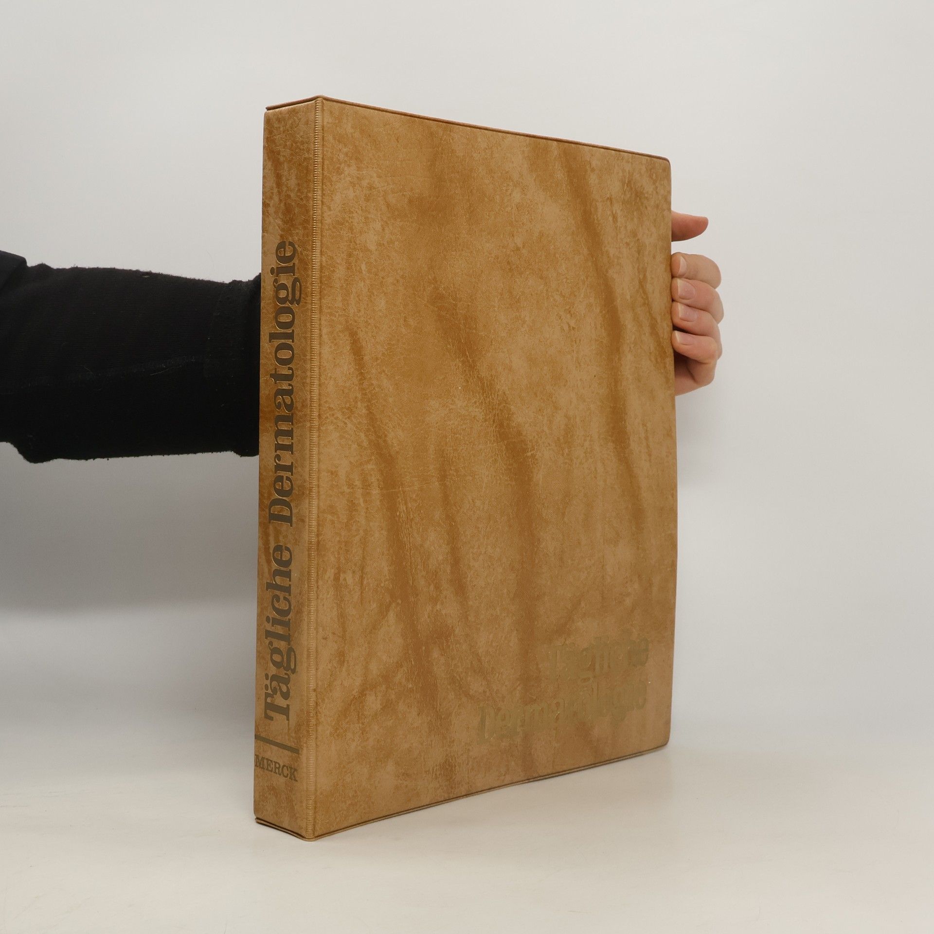 Various authors Tägliche Dermatologie