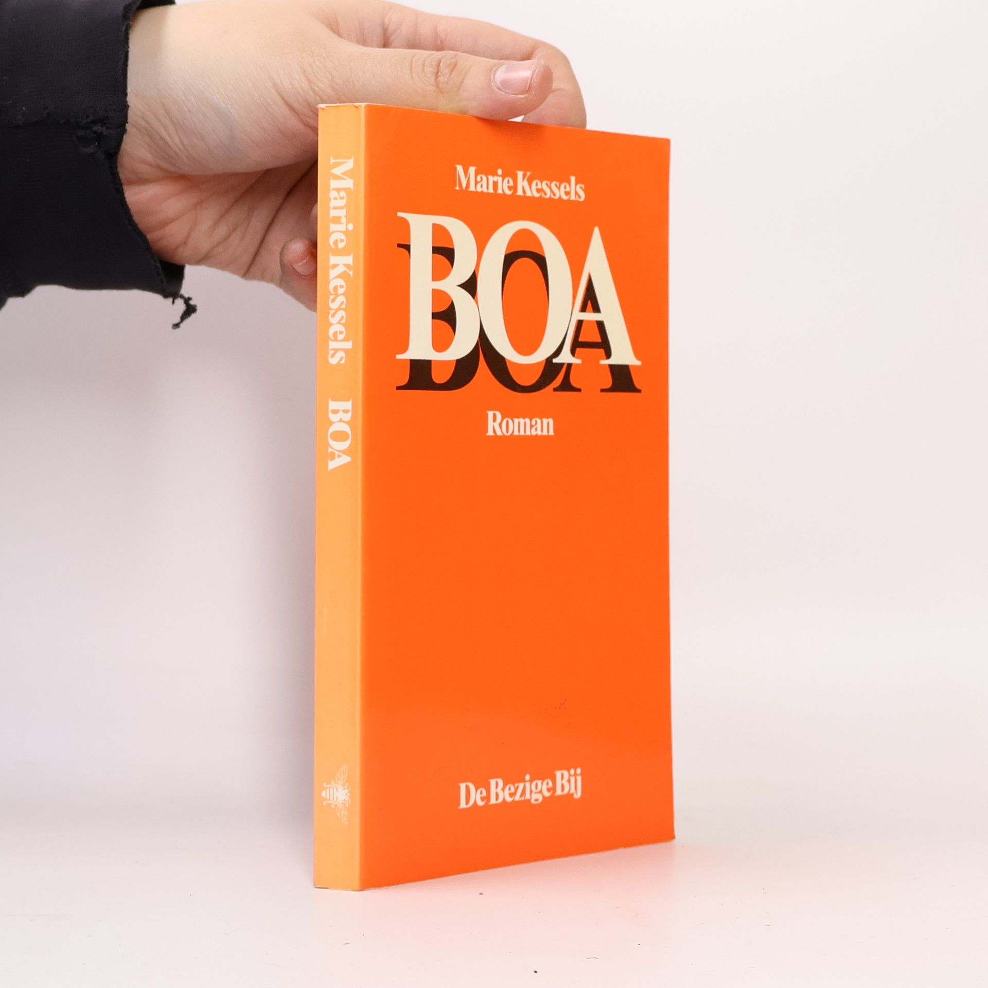 Marie Kessels Boa