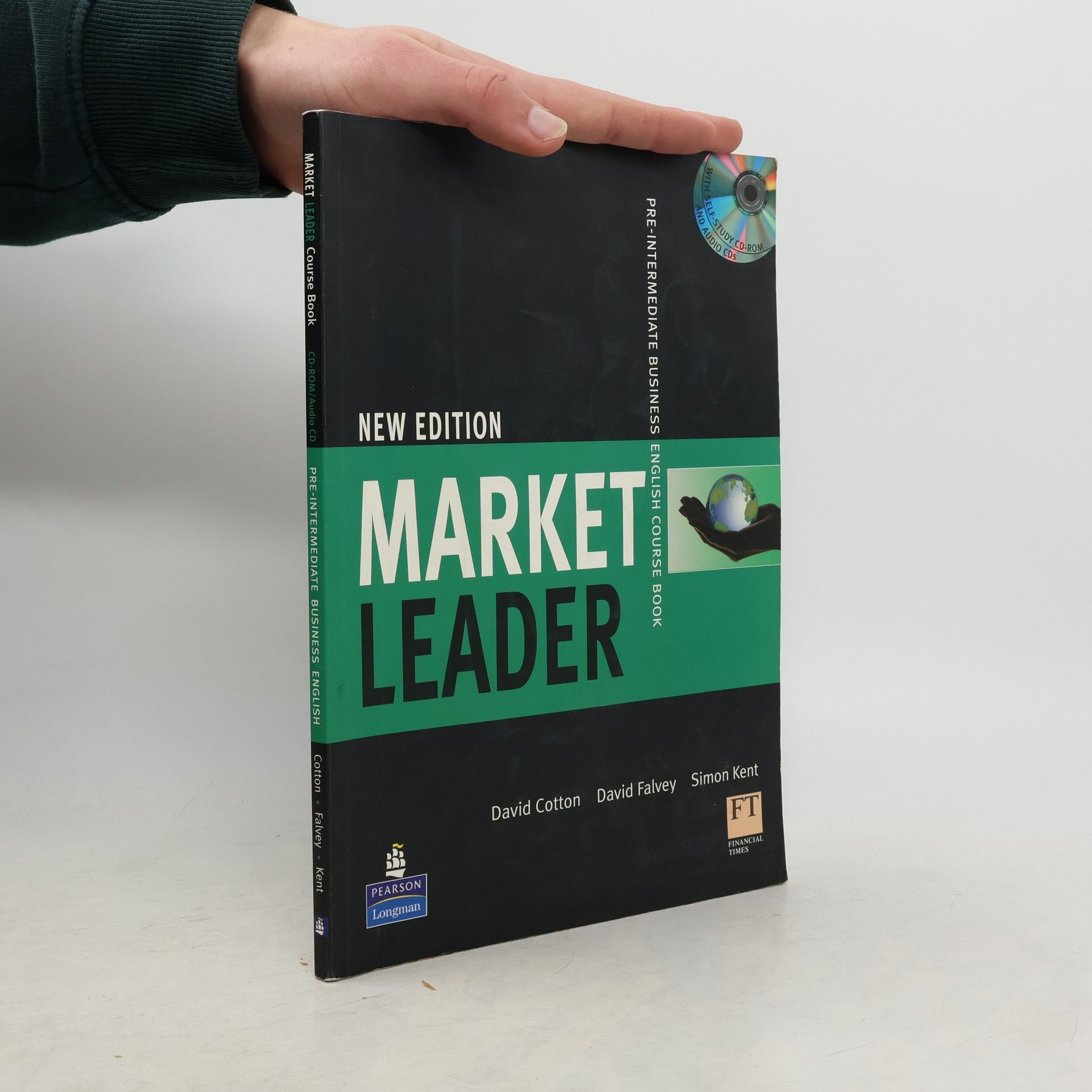 Simon Kent Market leader : pre-intermediate business English course book