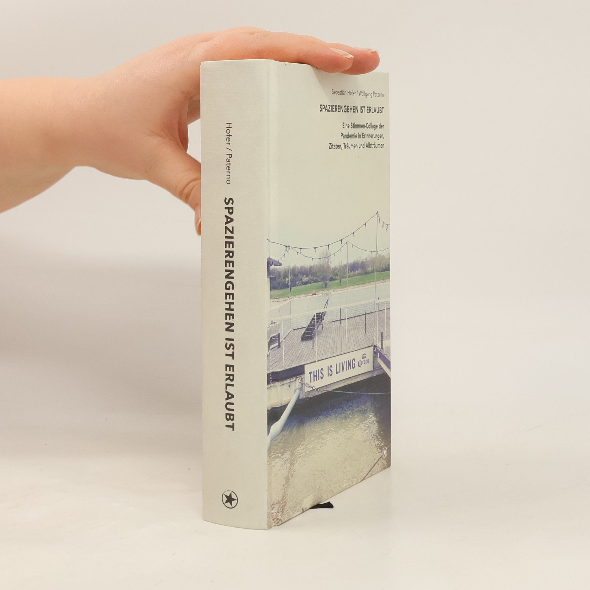 Sebastian Höfer Spazierengehen ist erlaubt