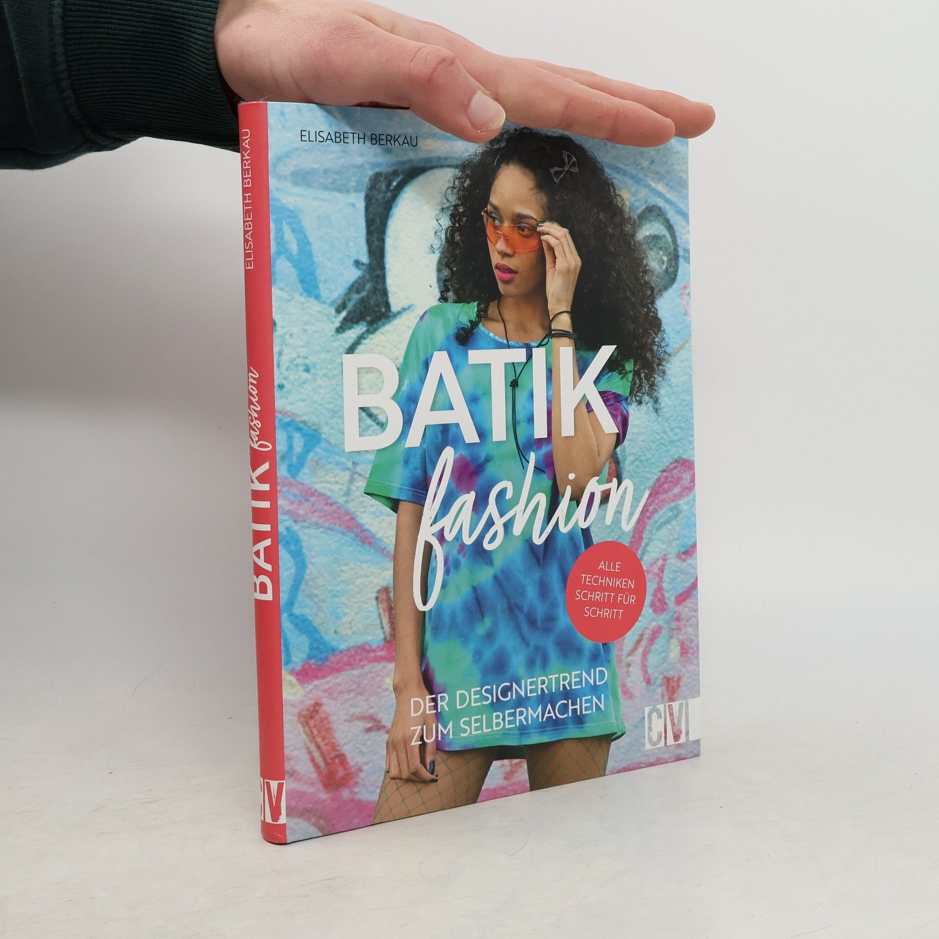 Elisabeth Berkau Batik Fashion