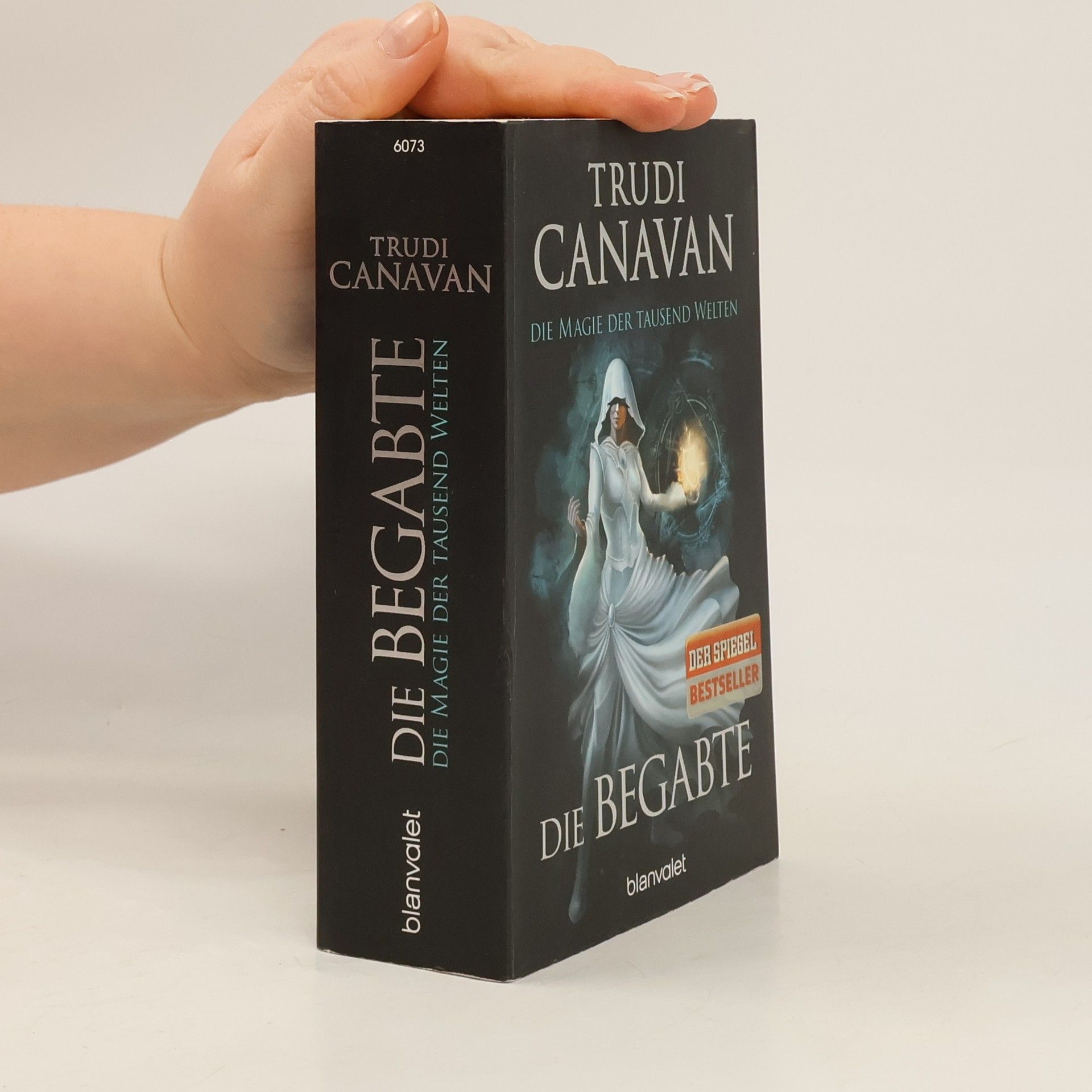 Trudi Canavan Die Magie der tausend Welten. Die Begabte