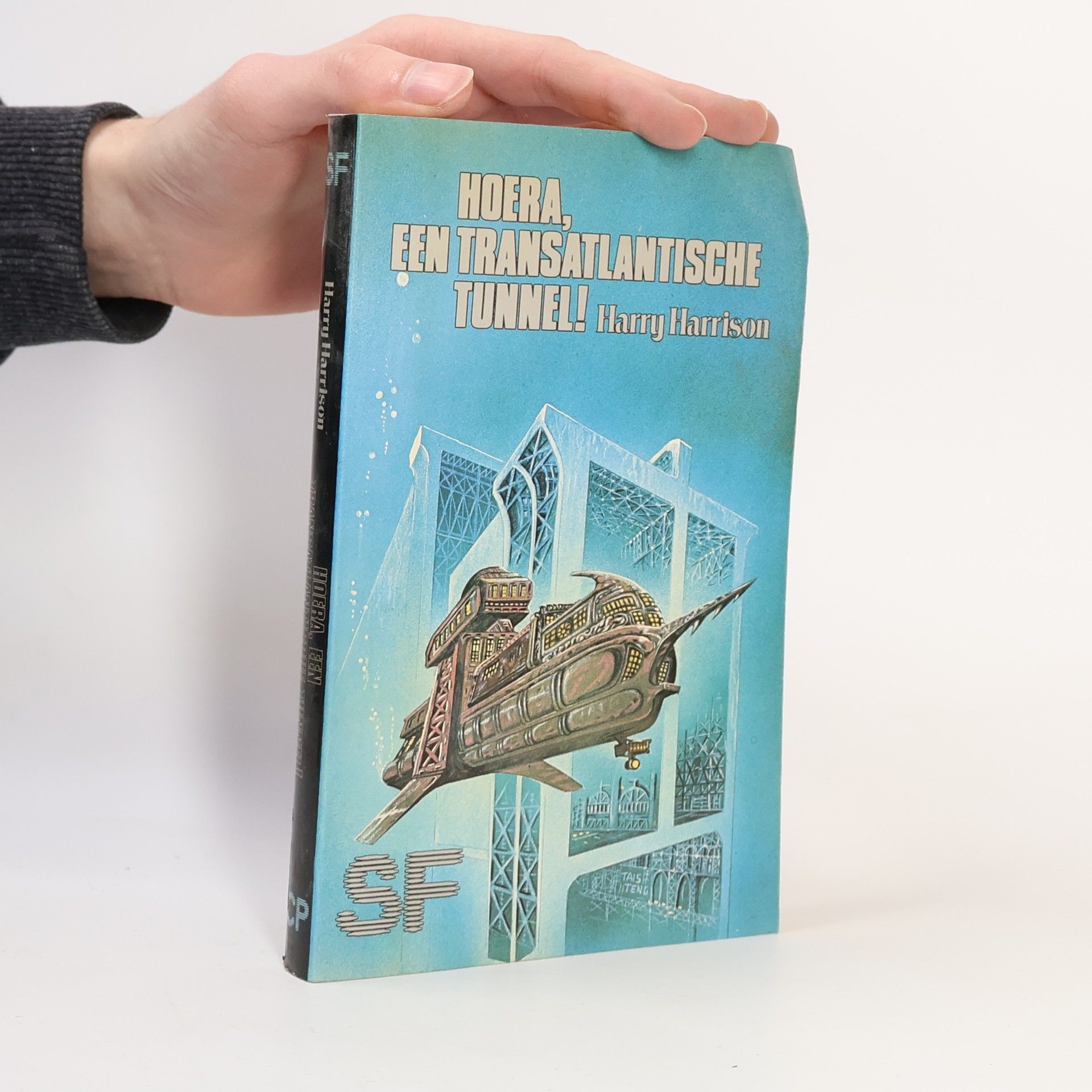 Harry Harrison Hoera, een transatlantische tunnel!