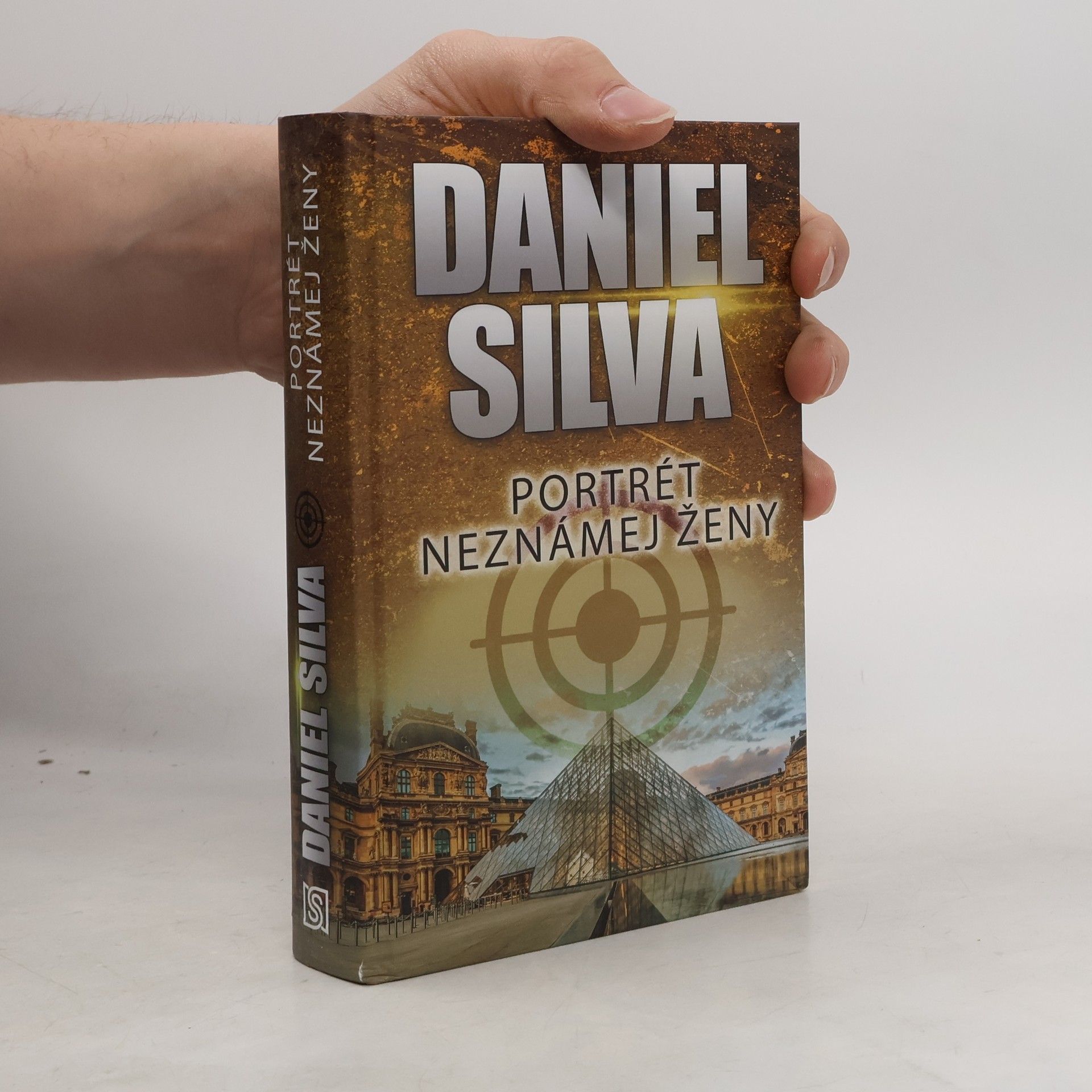 Daniel Silva Portrét neznámej ženy