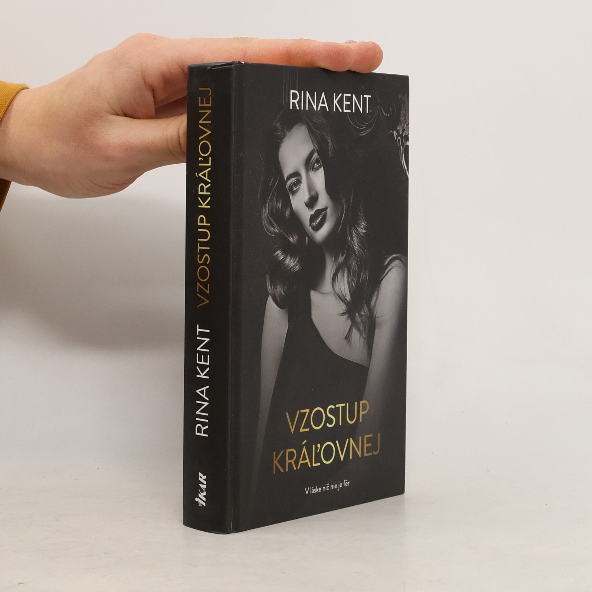 Rina Kent Vzostup kráľovnej