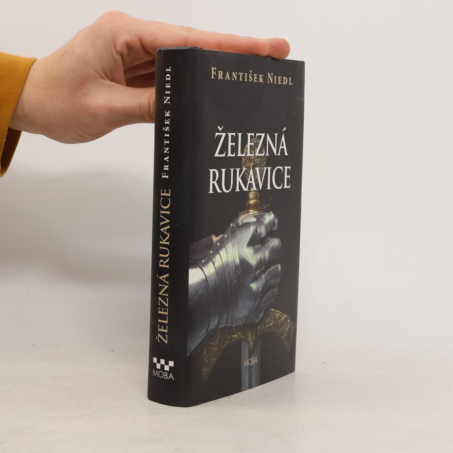 František Niedl Železná rukavice