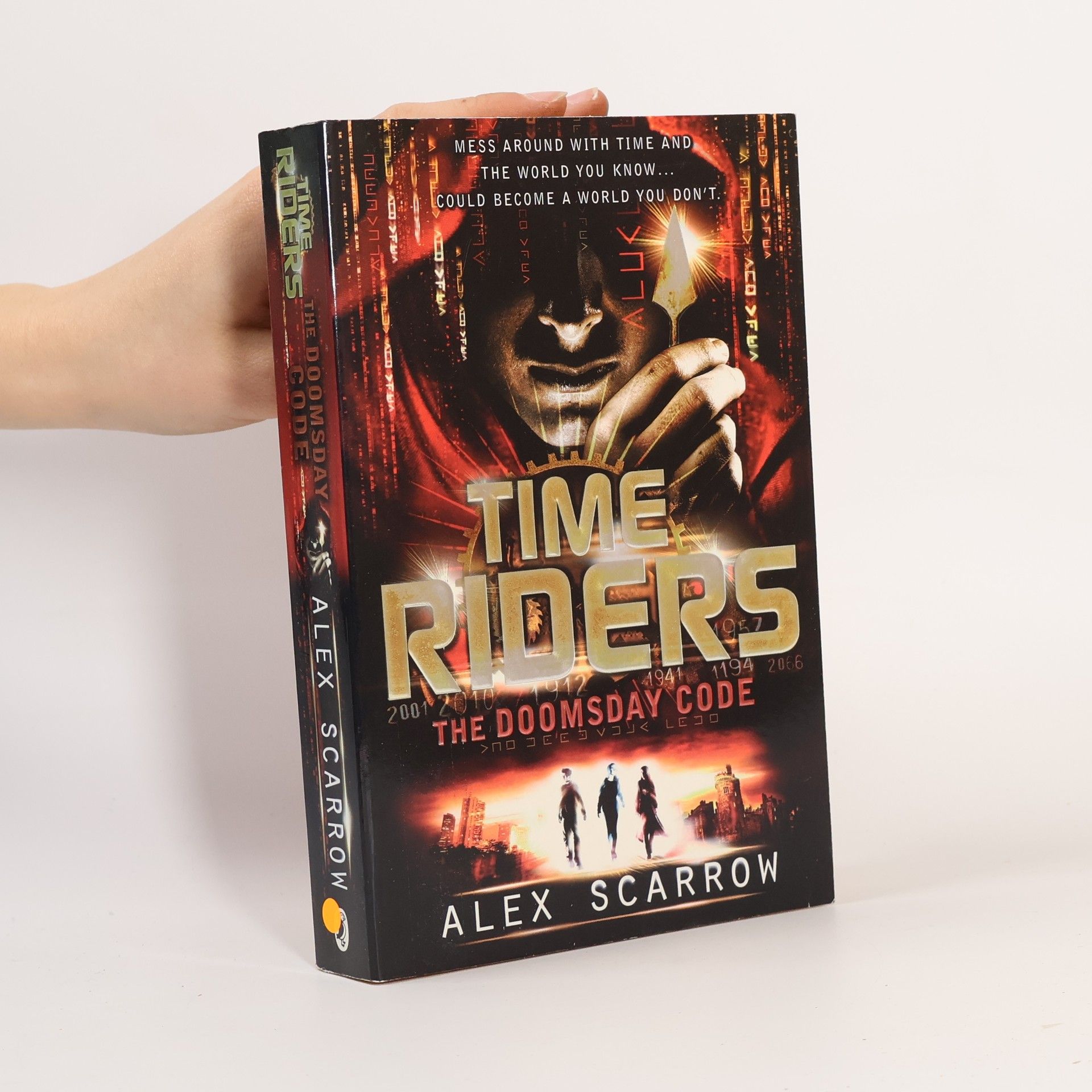 Alex Scarrow TimeRiders: The Doomsday Code (Book 3)