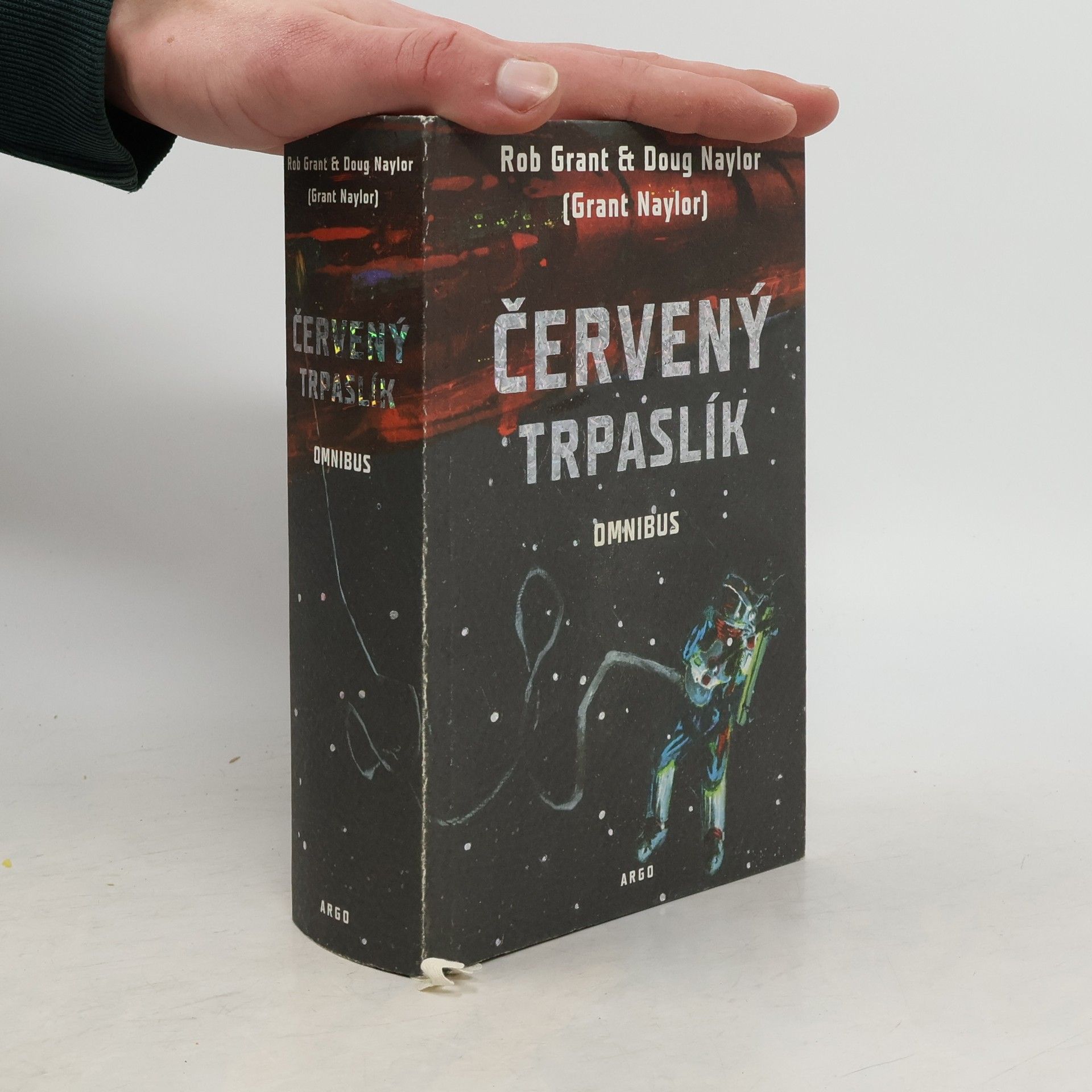 Červený trpaslík : Omnibus